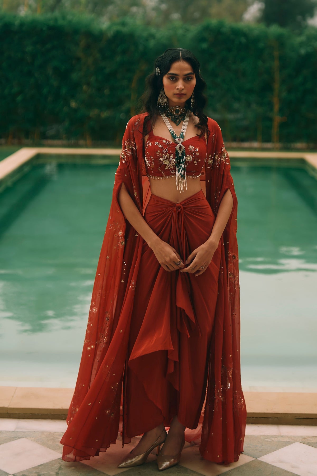 Marianne Cape Set
