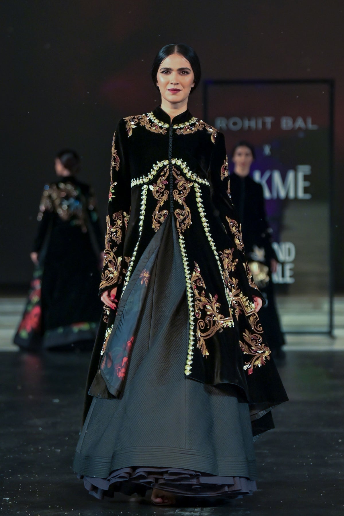 Black Embroidered Velvet Long Jacket