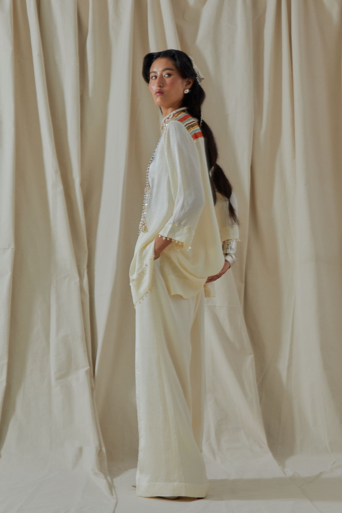Mogra Mitra Short Kurta Set