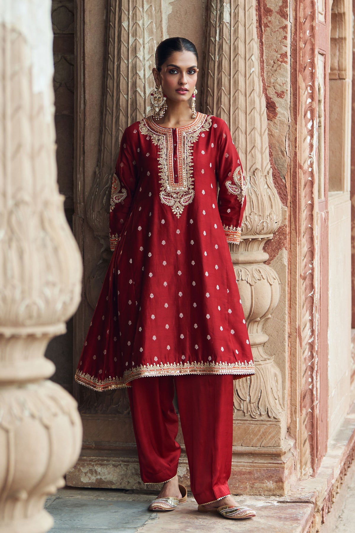Inaayat Red Chauga With Salwar