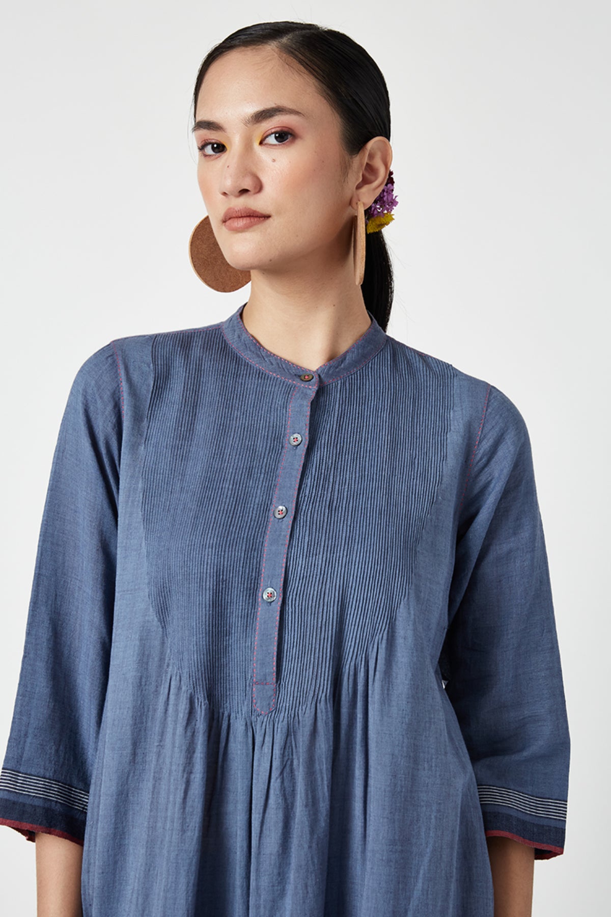 Alyssum Embroidered Kurta Set
