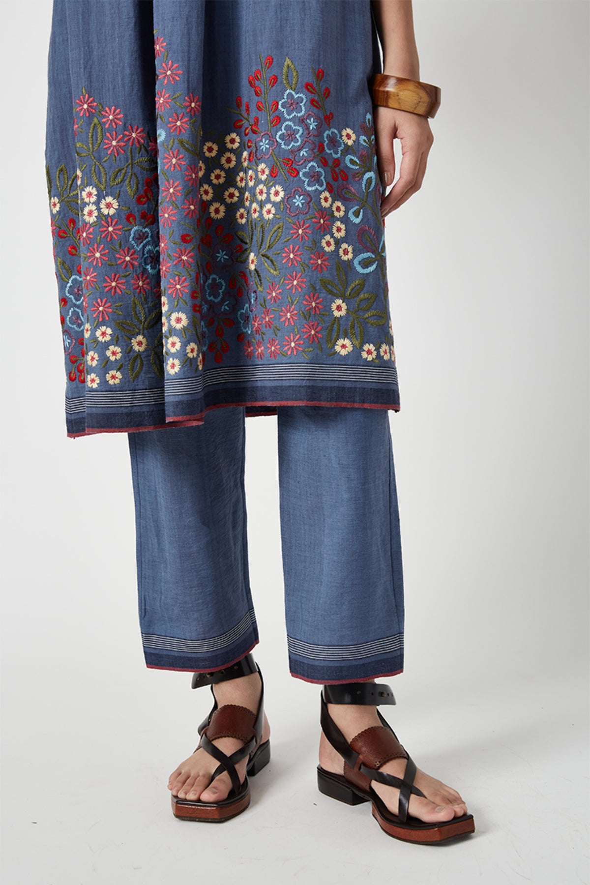 Alyssum Embroidered Kurta Set