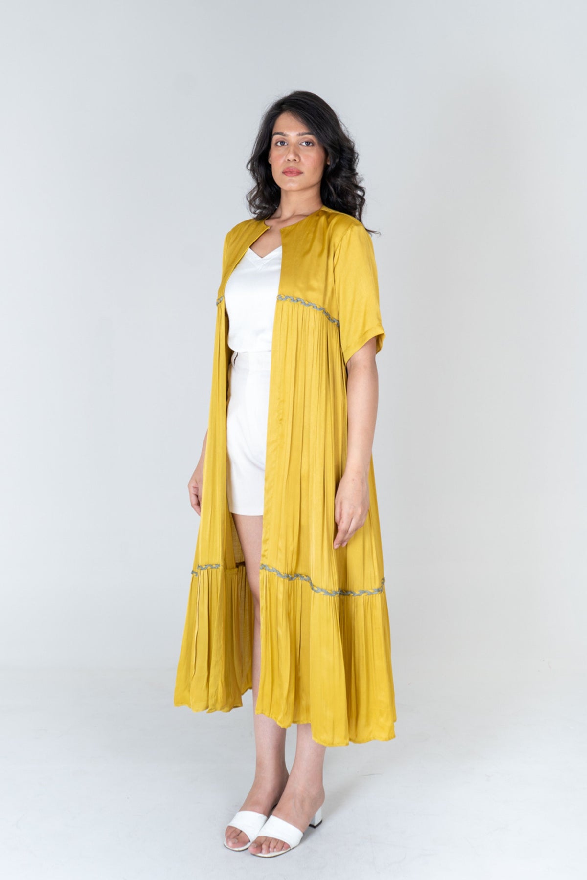 Yellow-green Long Cape