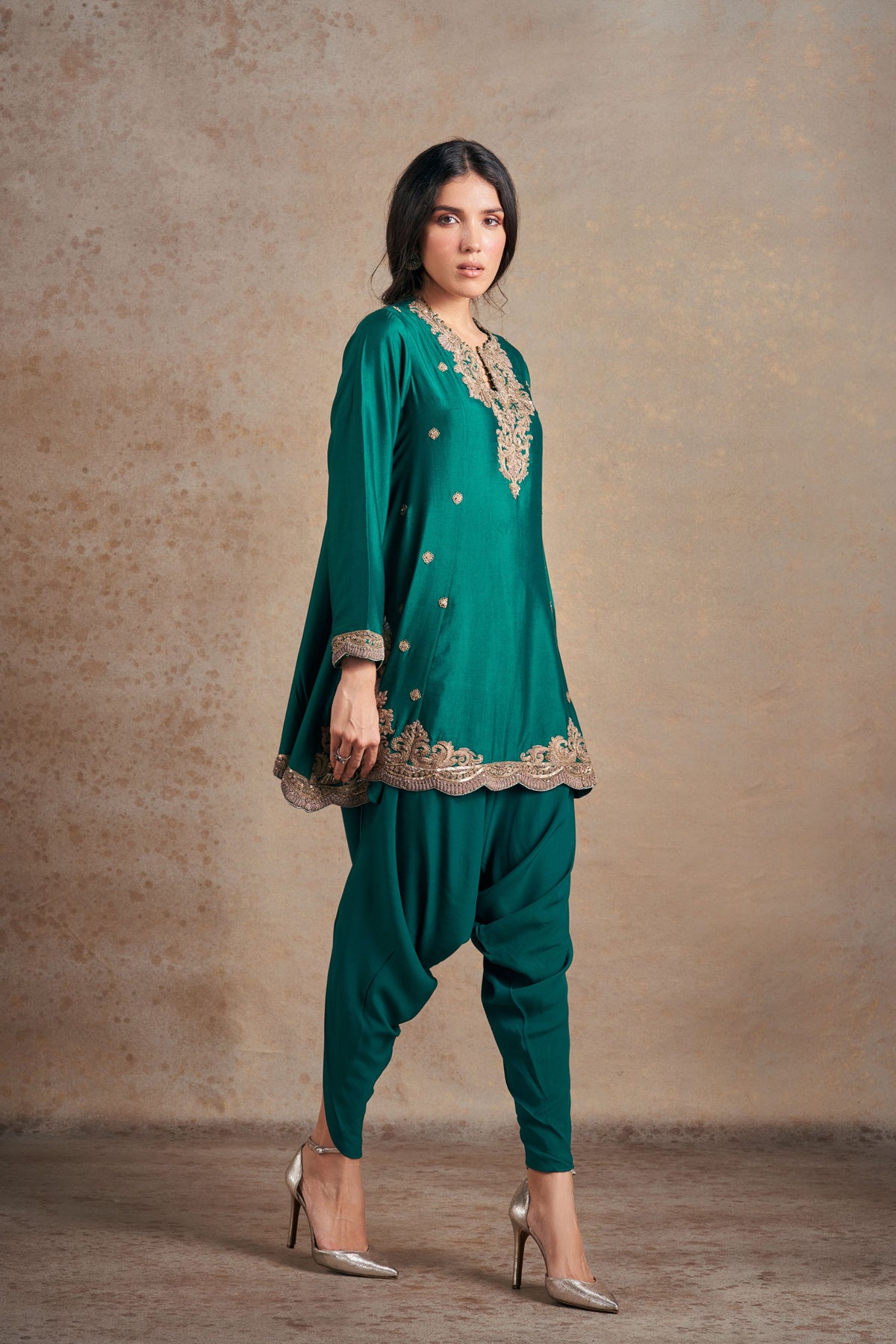 Luxurious Emerald Ethnic Peplum Set