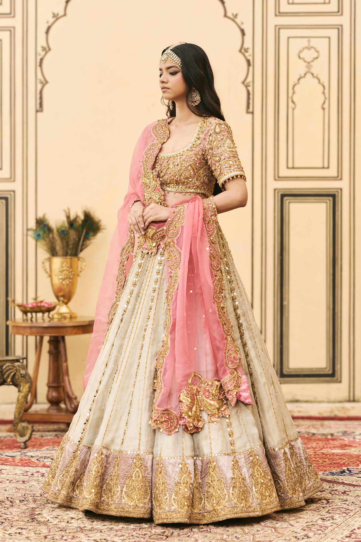 Gulabi Lehenga Set