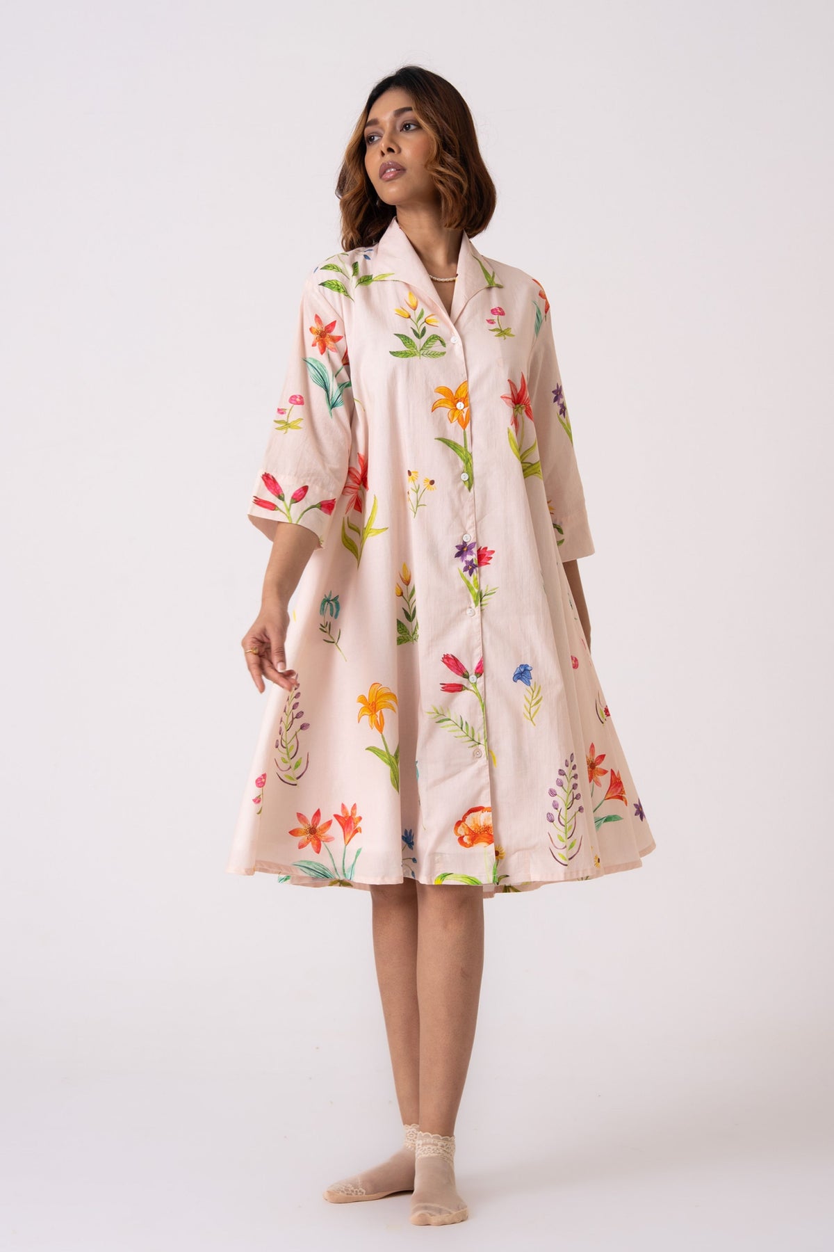 Eira Chic Beauty Dress
