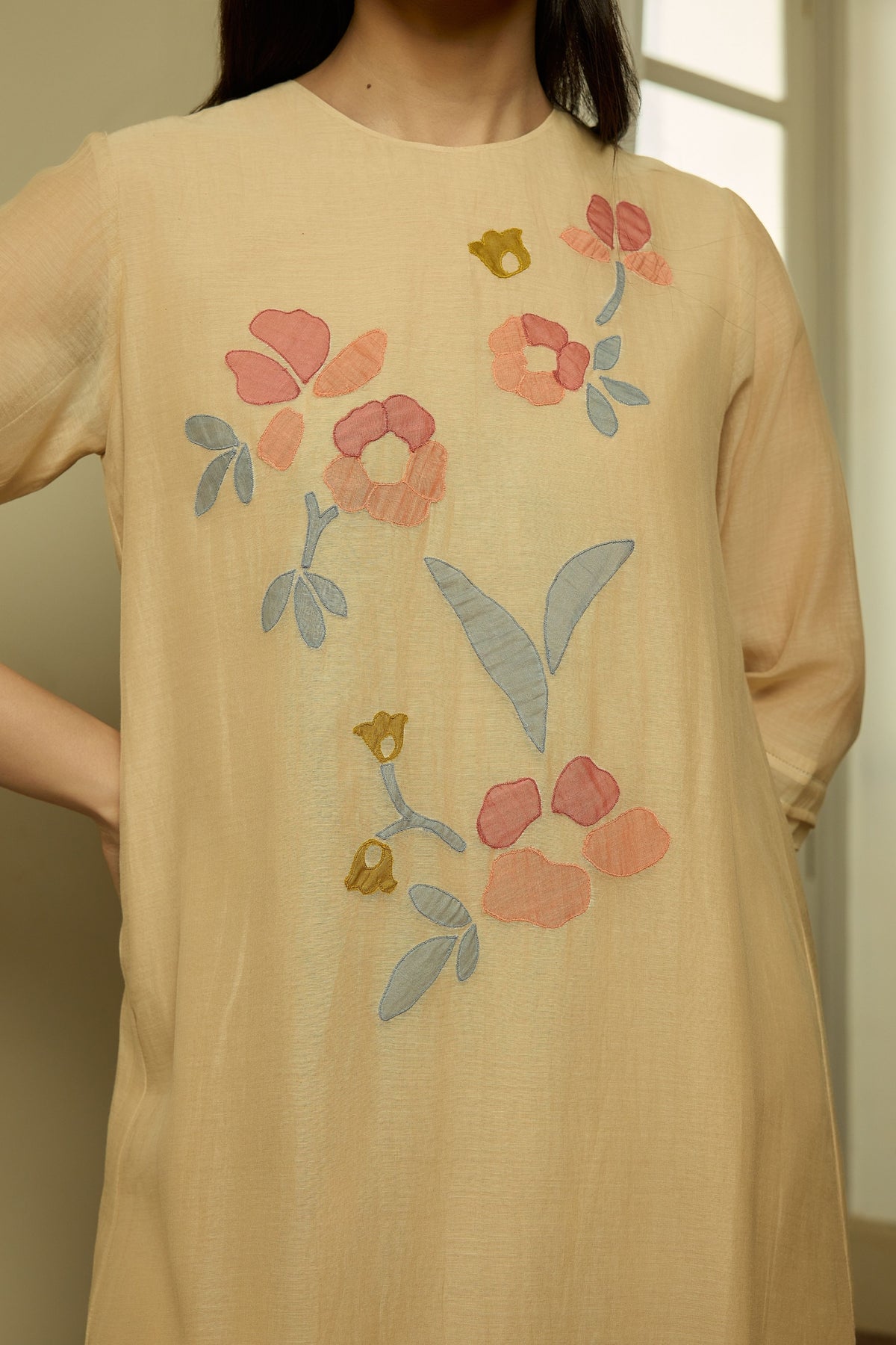 Sand Applique Tunic Set