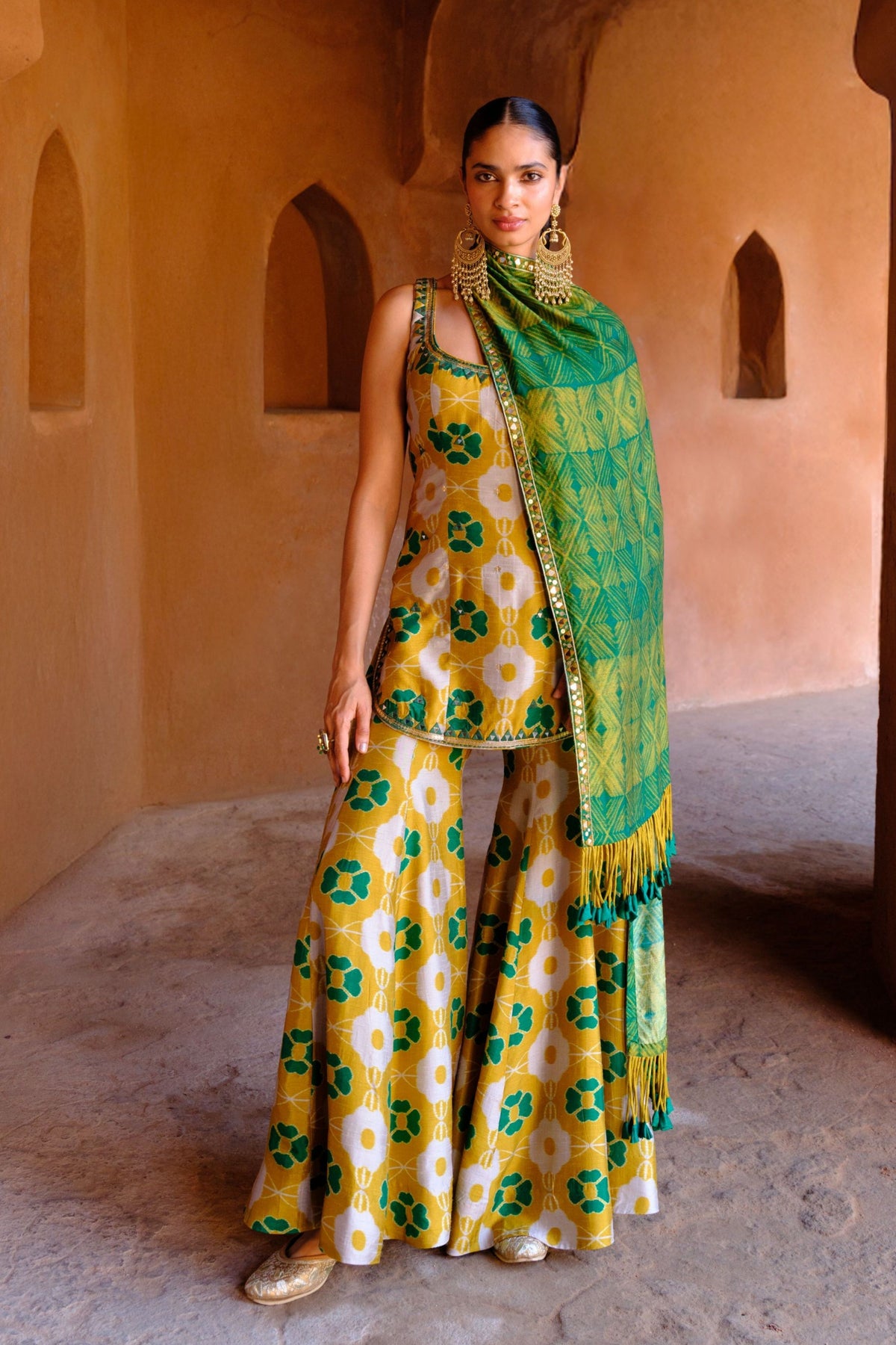 Tara Sharara Set