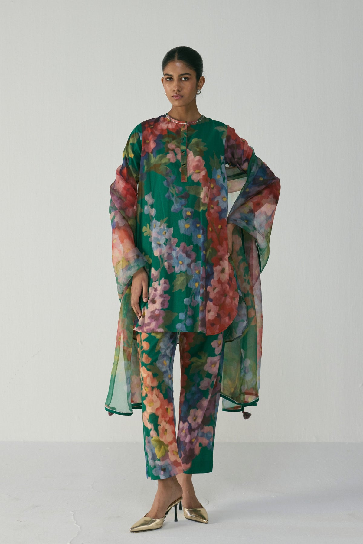 Thea Short Kurta Set