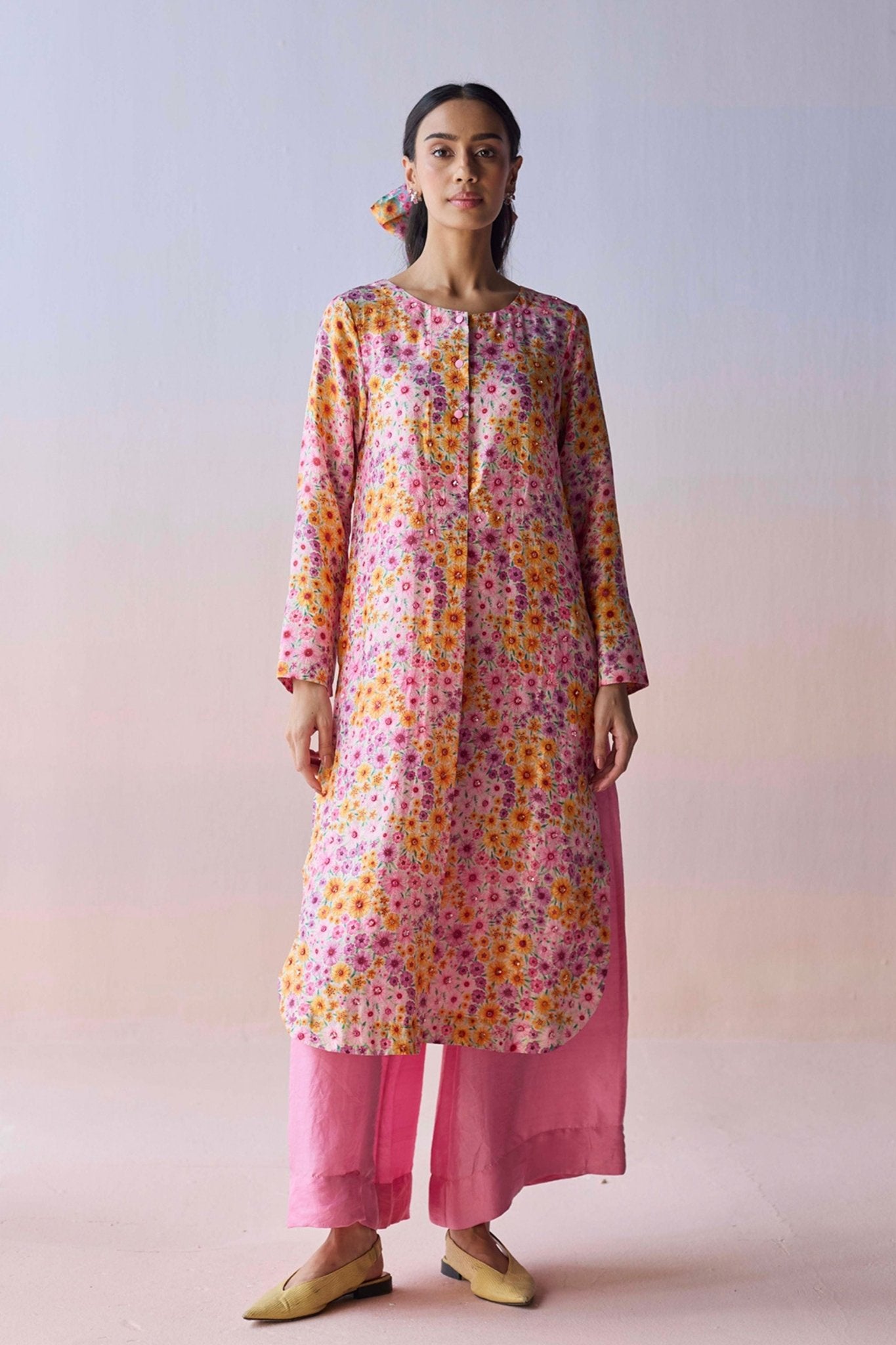 Wildflower Dawn Pink Kurta and Pants - Surmaye - Elahe