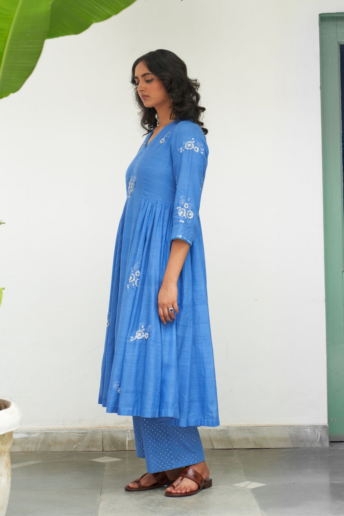 Asmani Sitara Kali Kurta Set