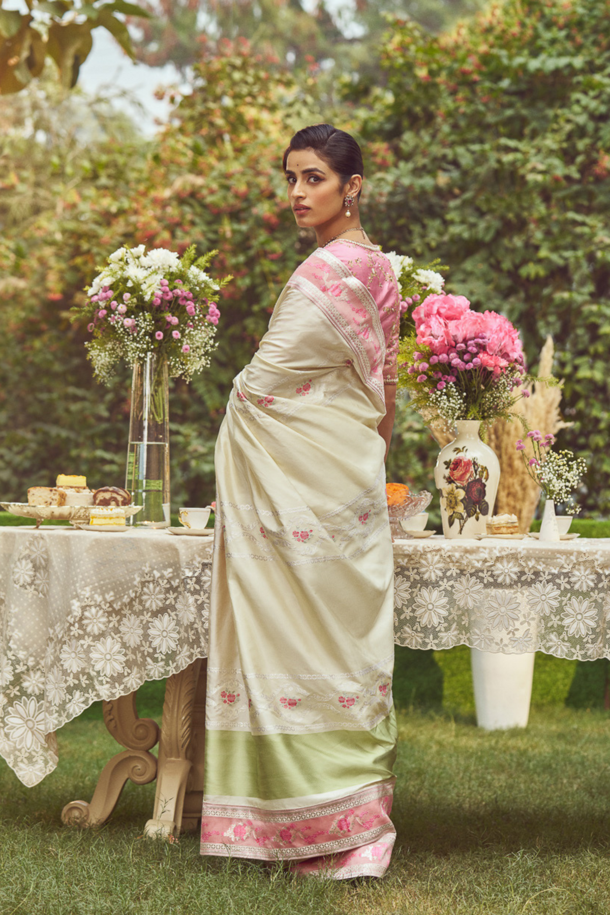 Ivory Meenakari Zari Handloom Sari