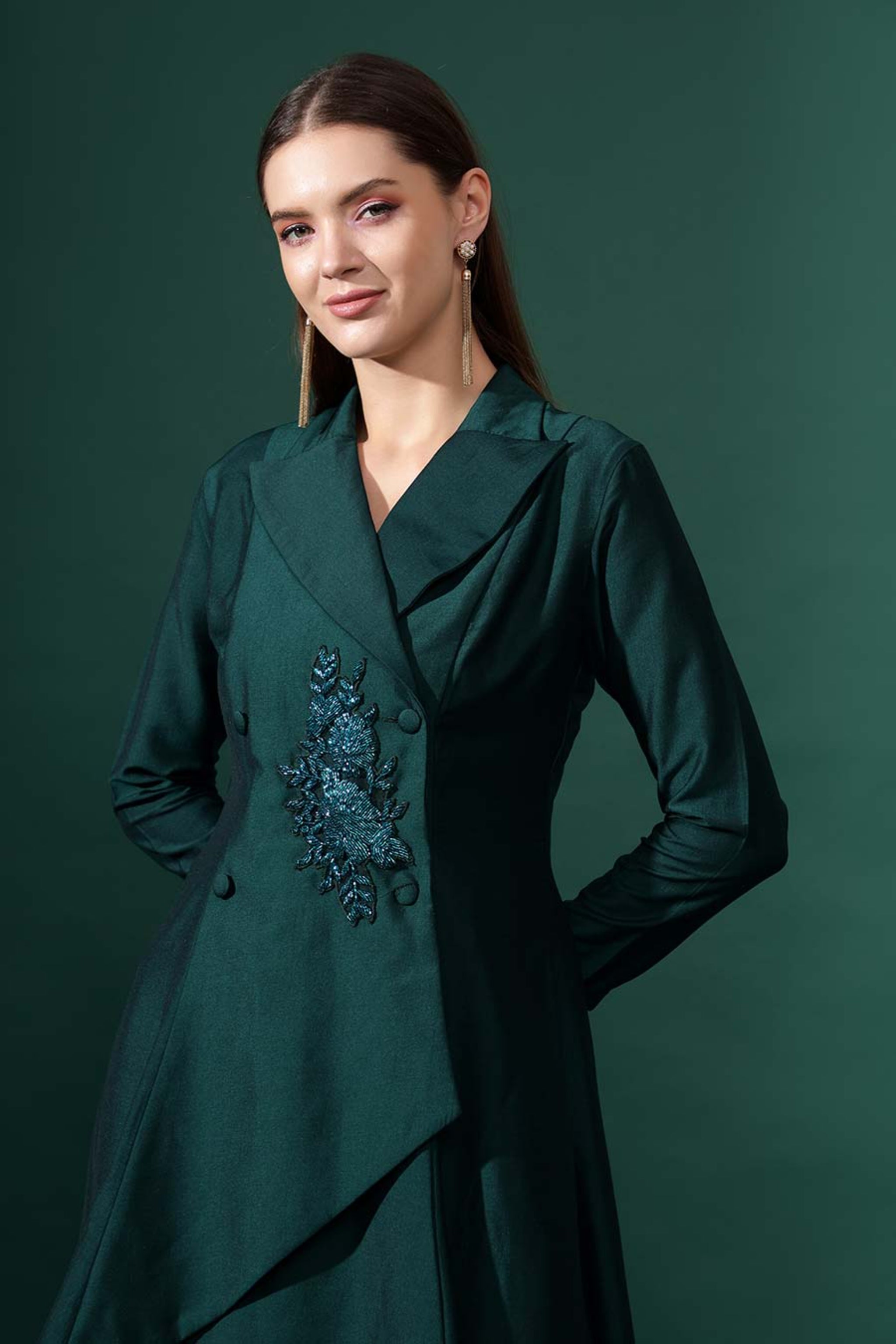 AAKAAR Puff shoulder cord set