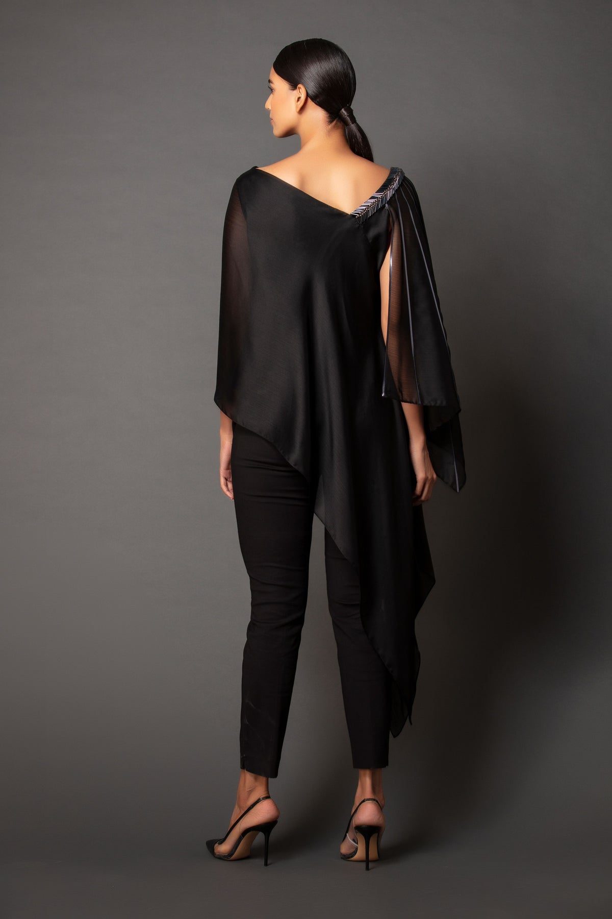 Metallic asymmetric top