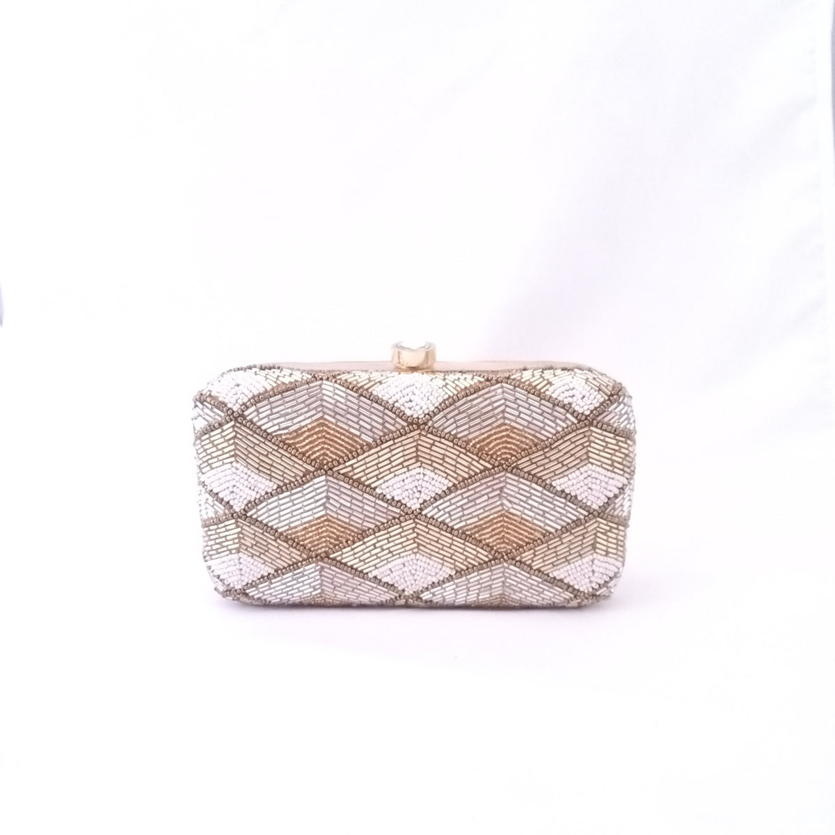 Tricolored handembroidered clutch