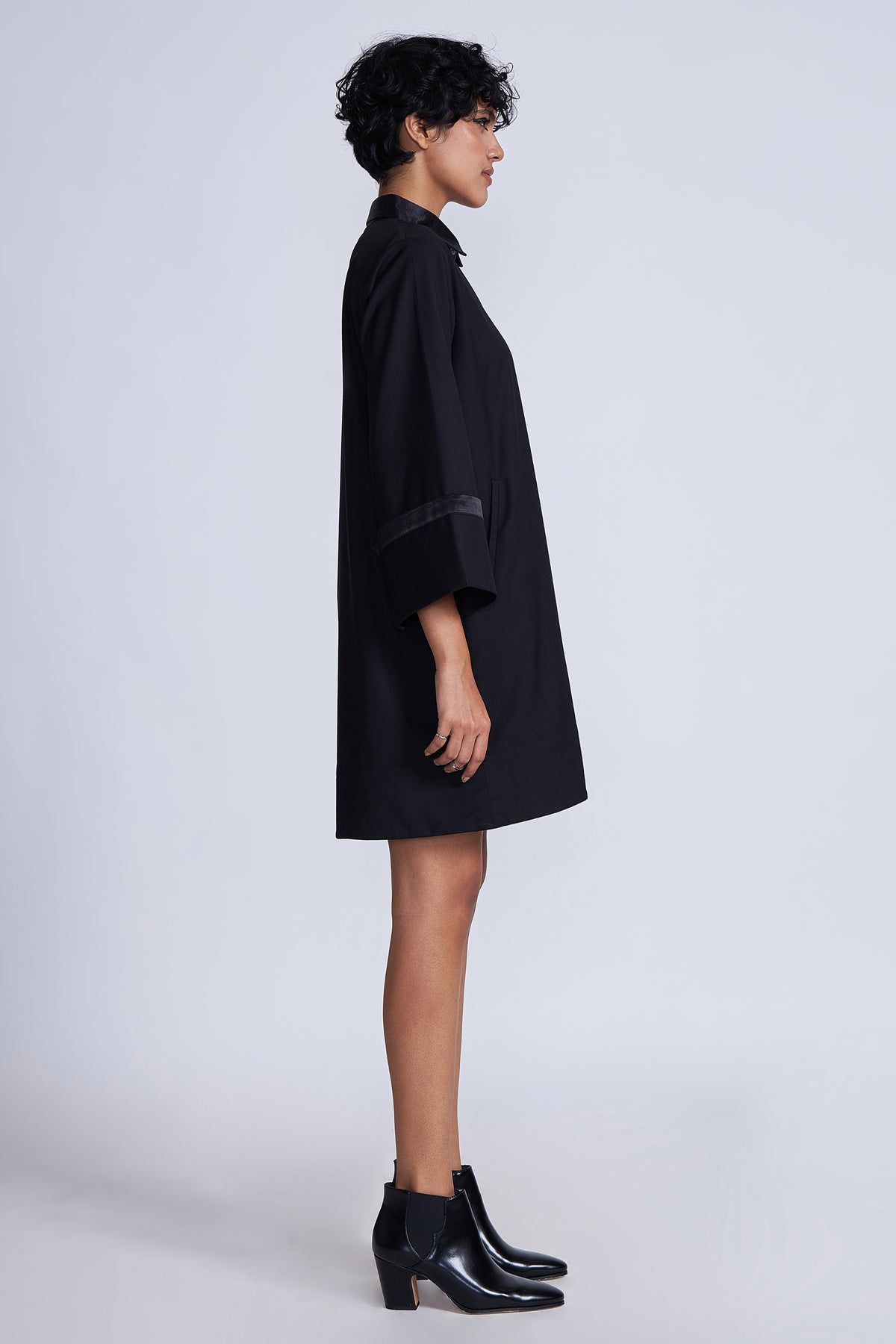 Kuro Shift Dress