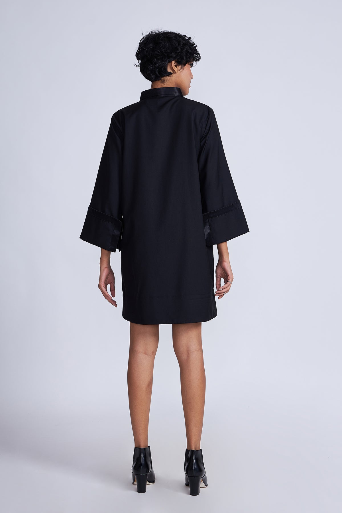 Kuro Shift Dress