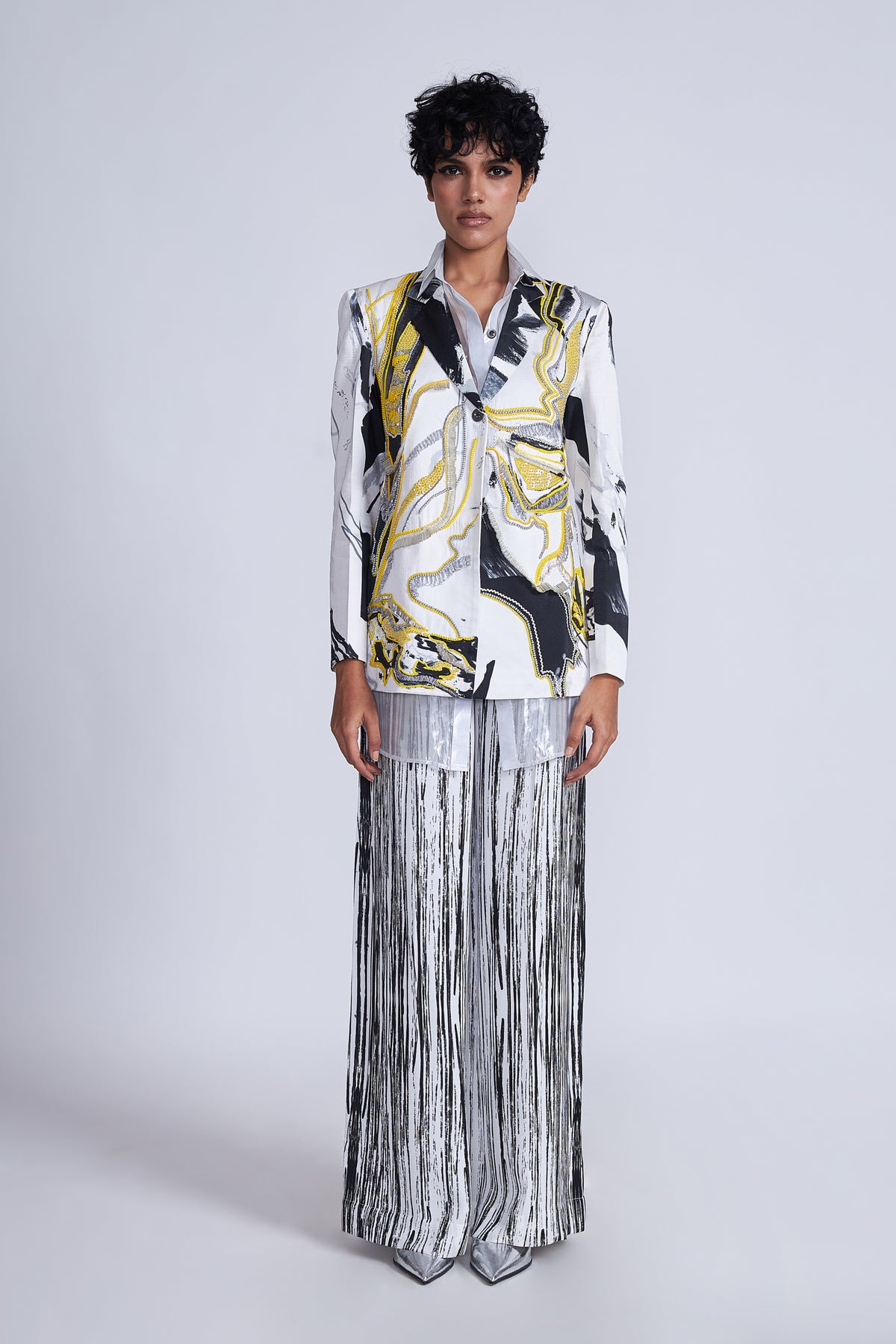 Yuki Embroidered Blazer