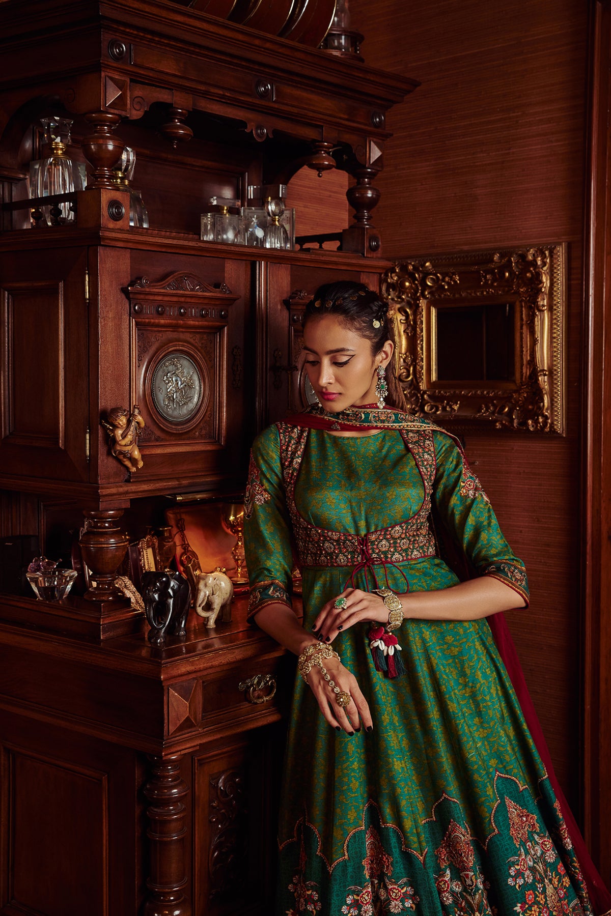 Mumtaz anarkali set