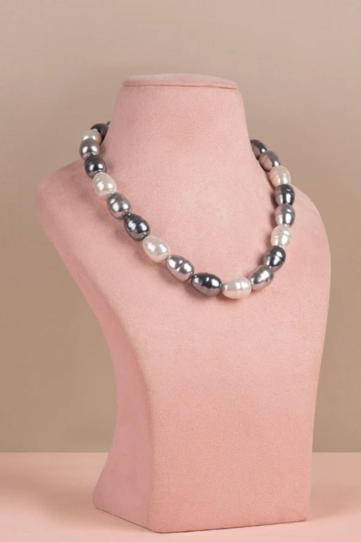 Silver Ovals Necklace