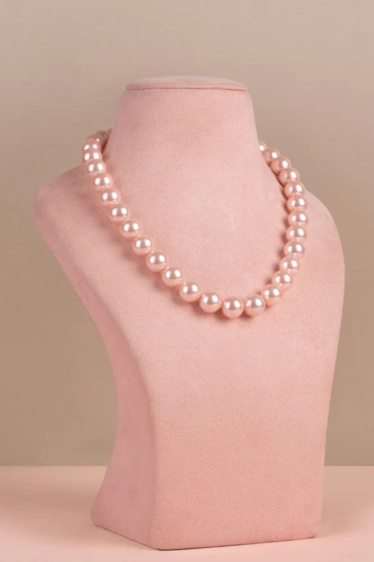 Classic Single Peach Necklace