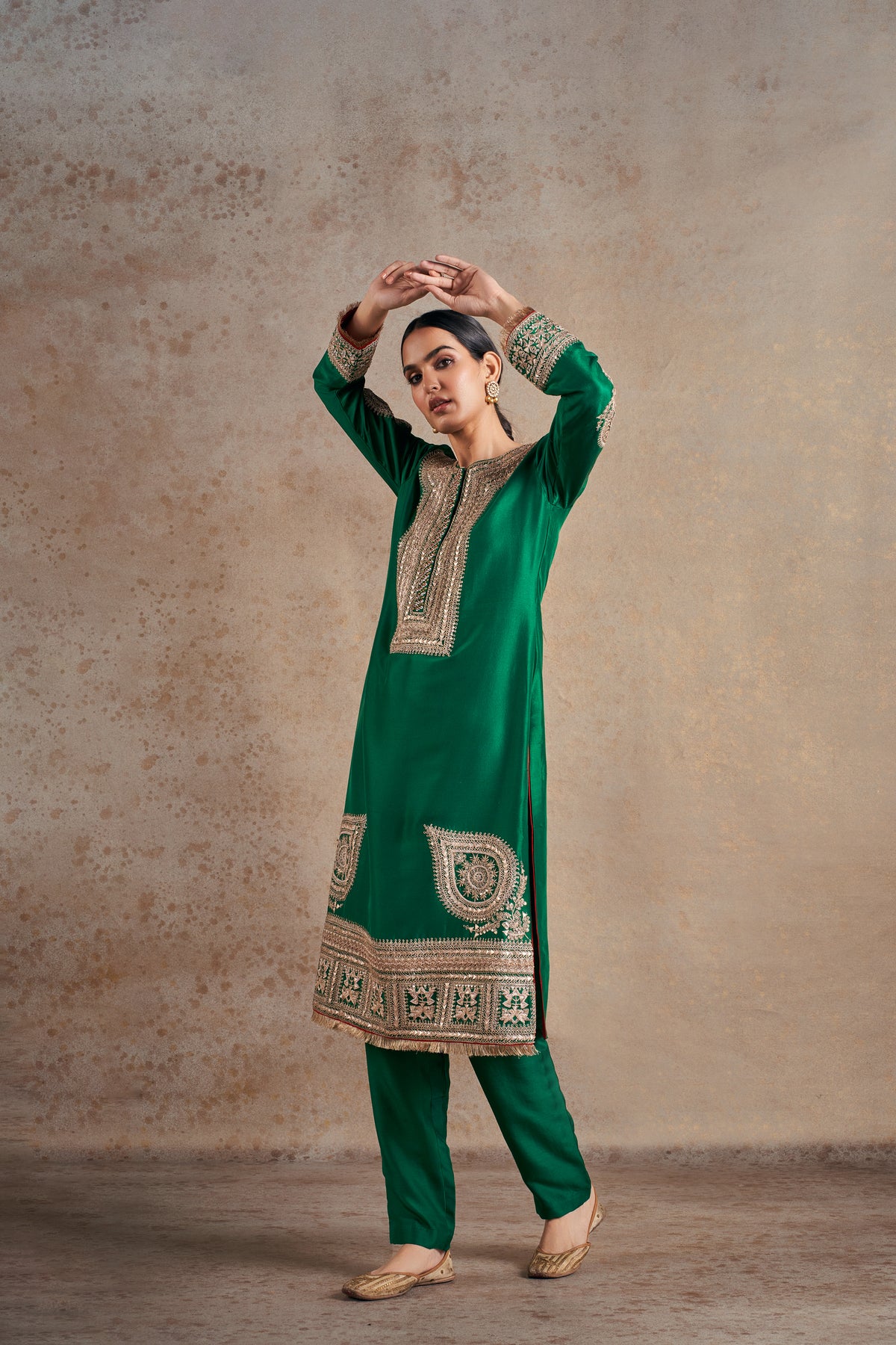 Sophisticated Emerald Silk Kurta Set