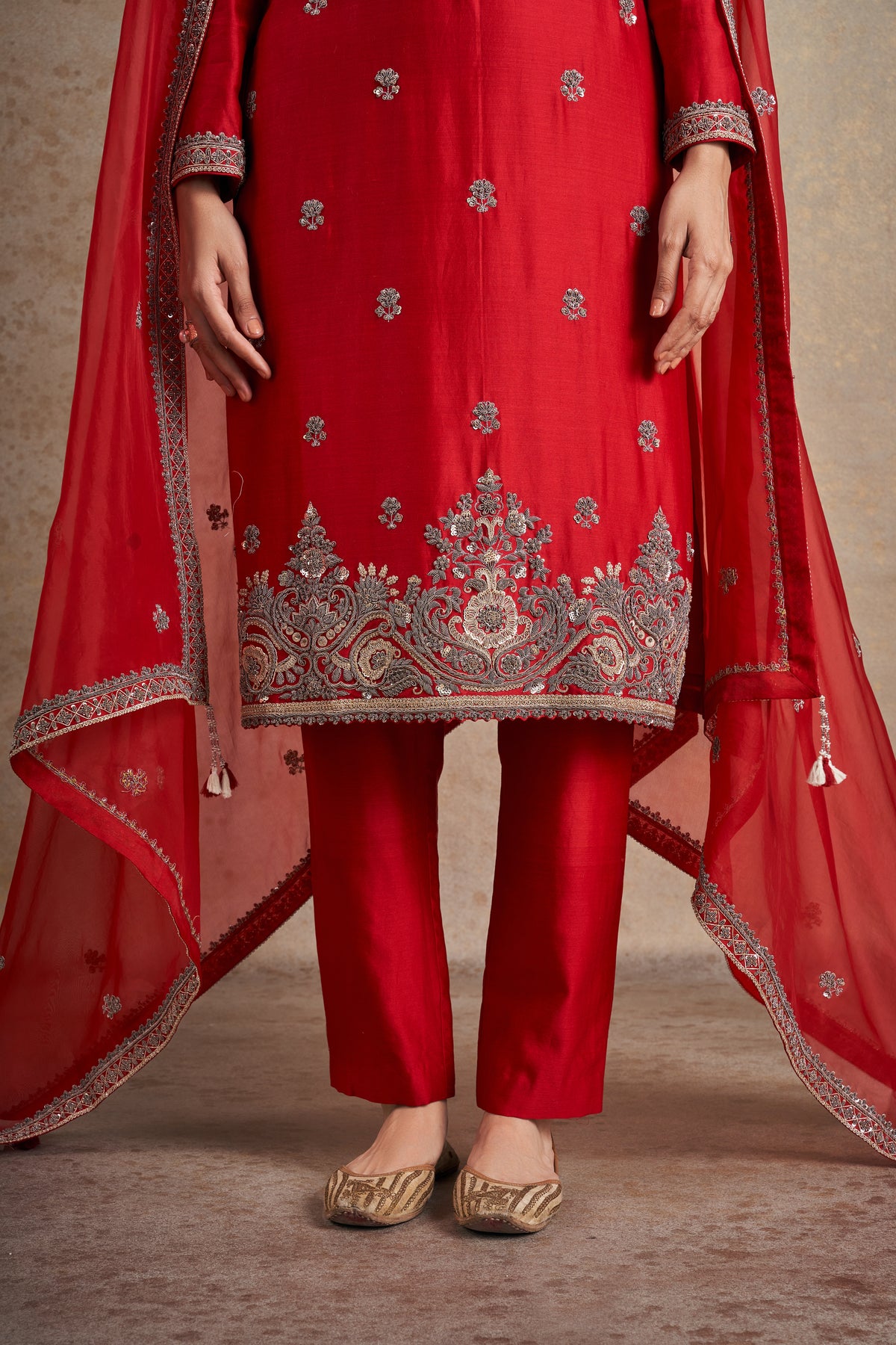 Ravishing Red Hand Embellished Kurta Set