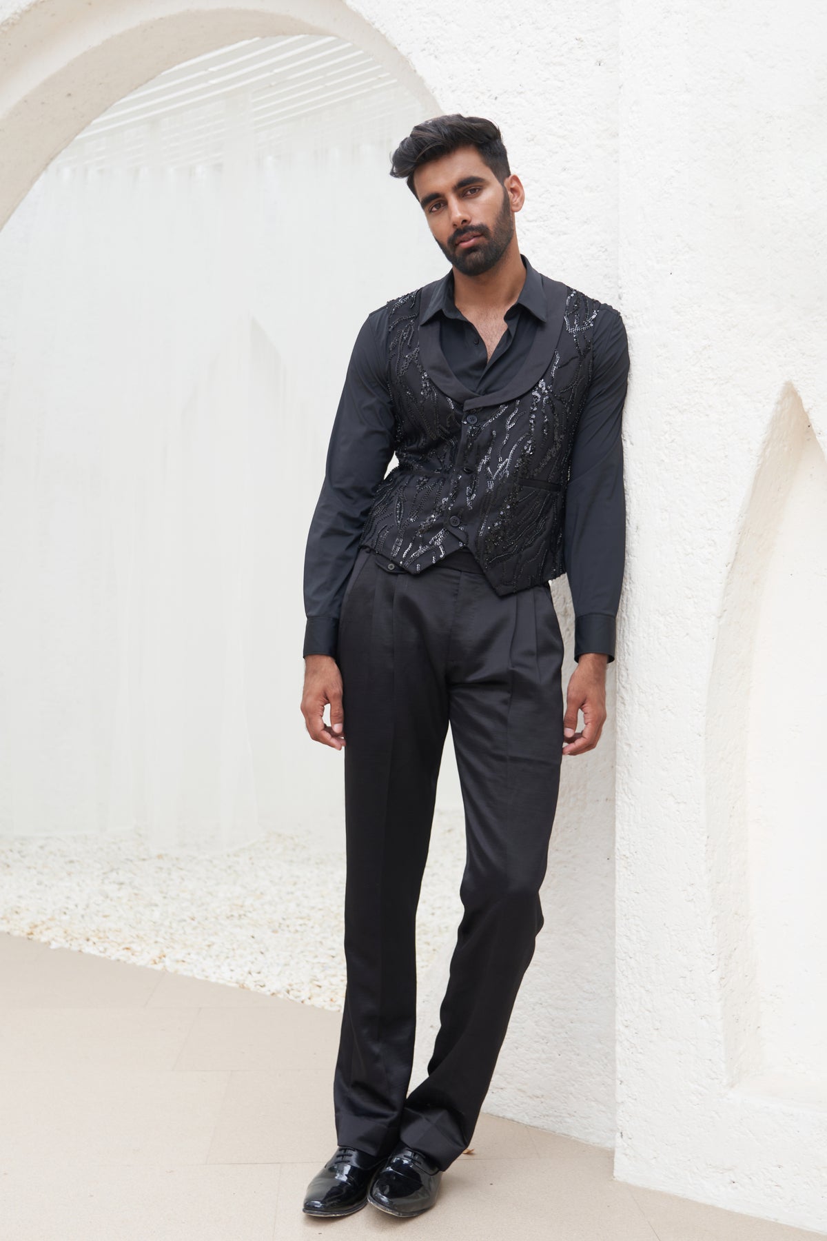 Zaamir Black  Waist Coat With Pants