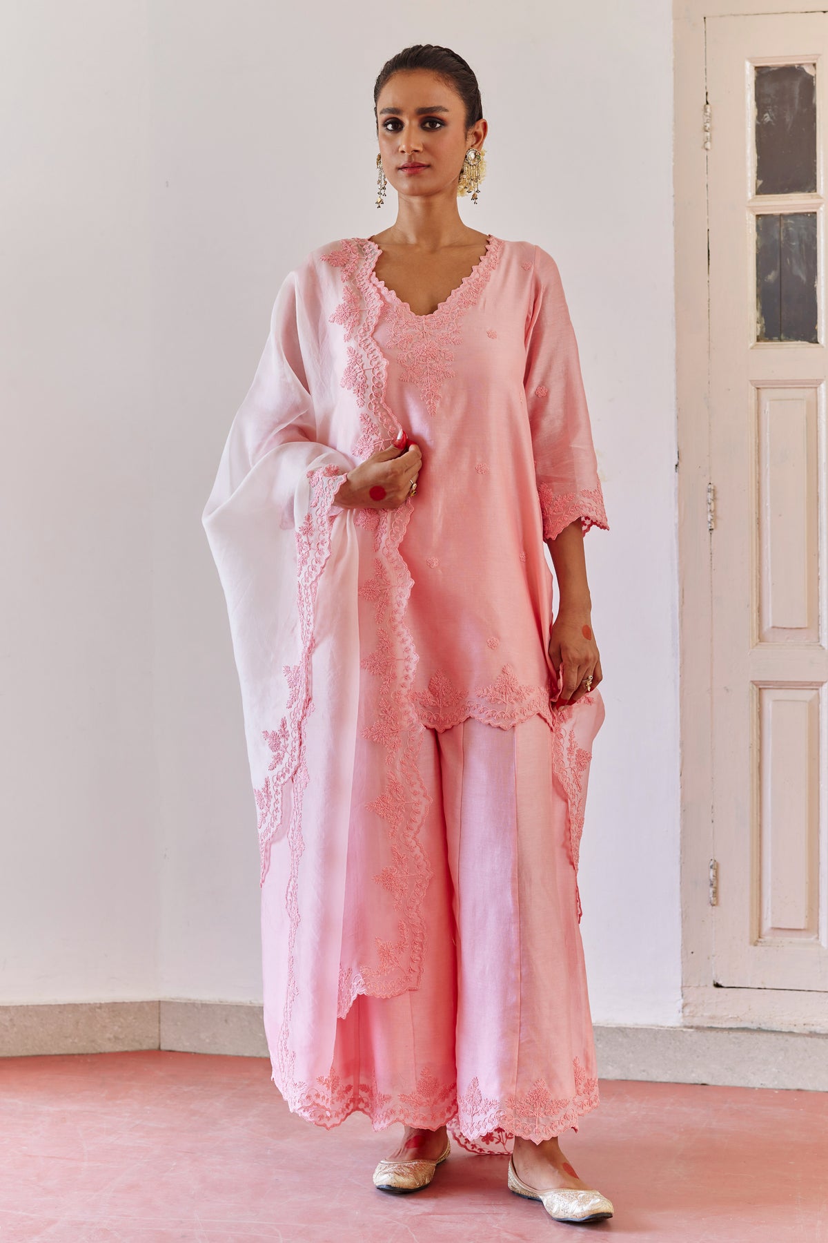 Zarah Sharara Set