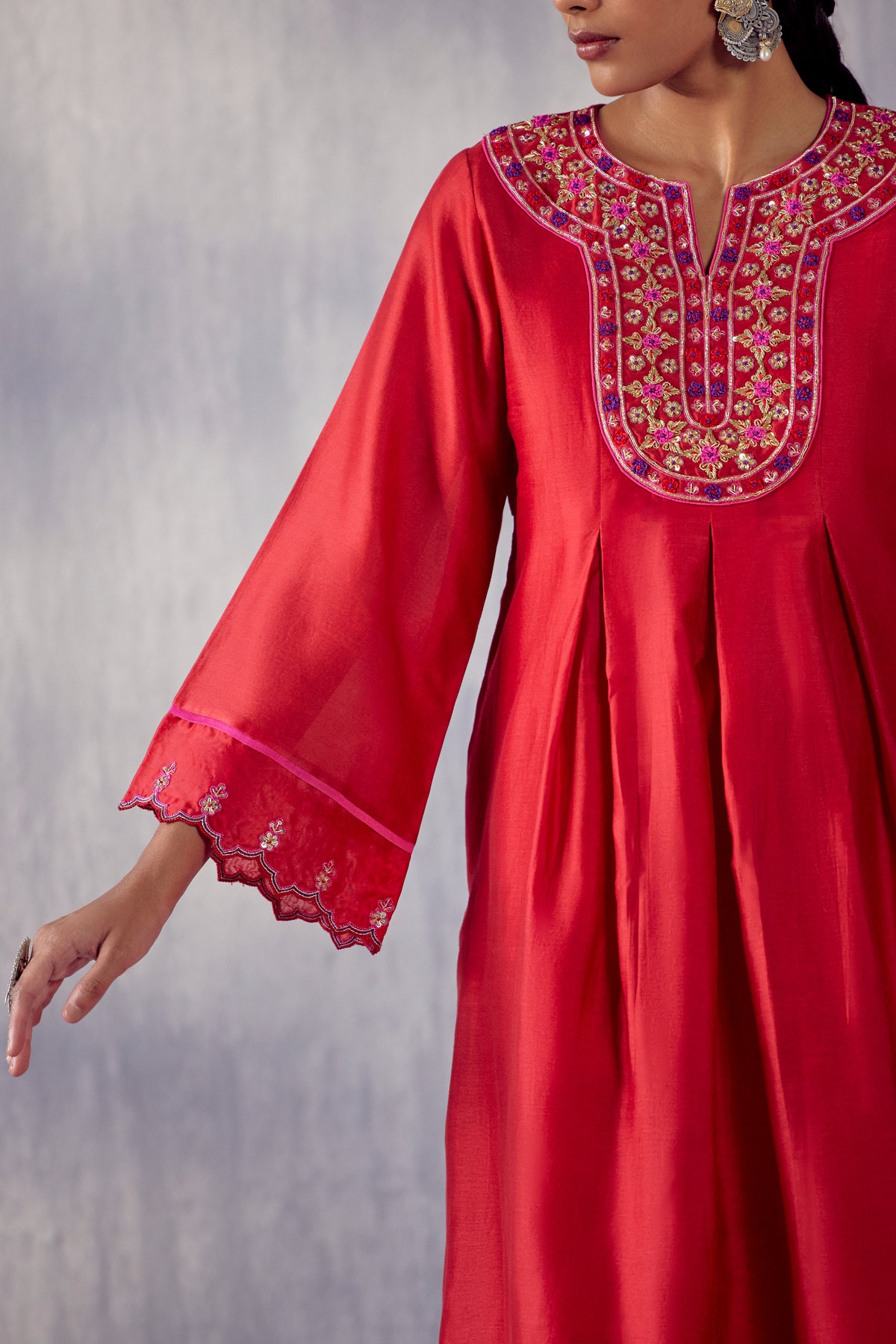 Gulnaaz Red Kurta Set