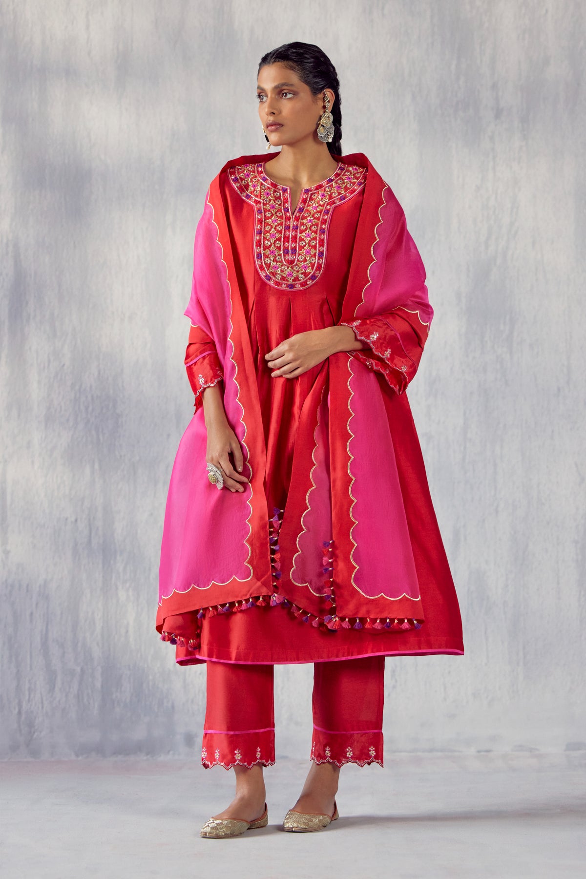 Gulnaaz Red Kurta Set