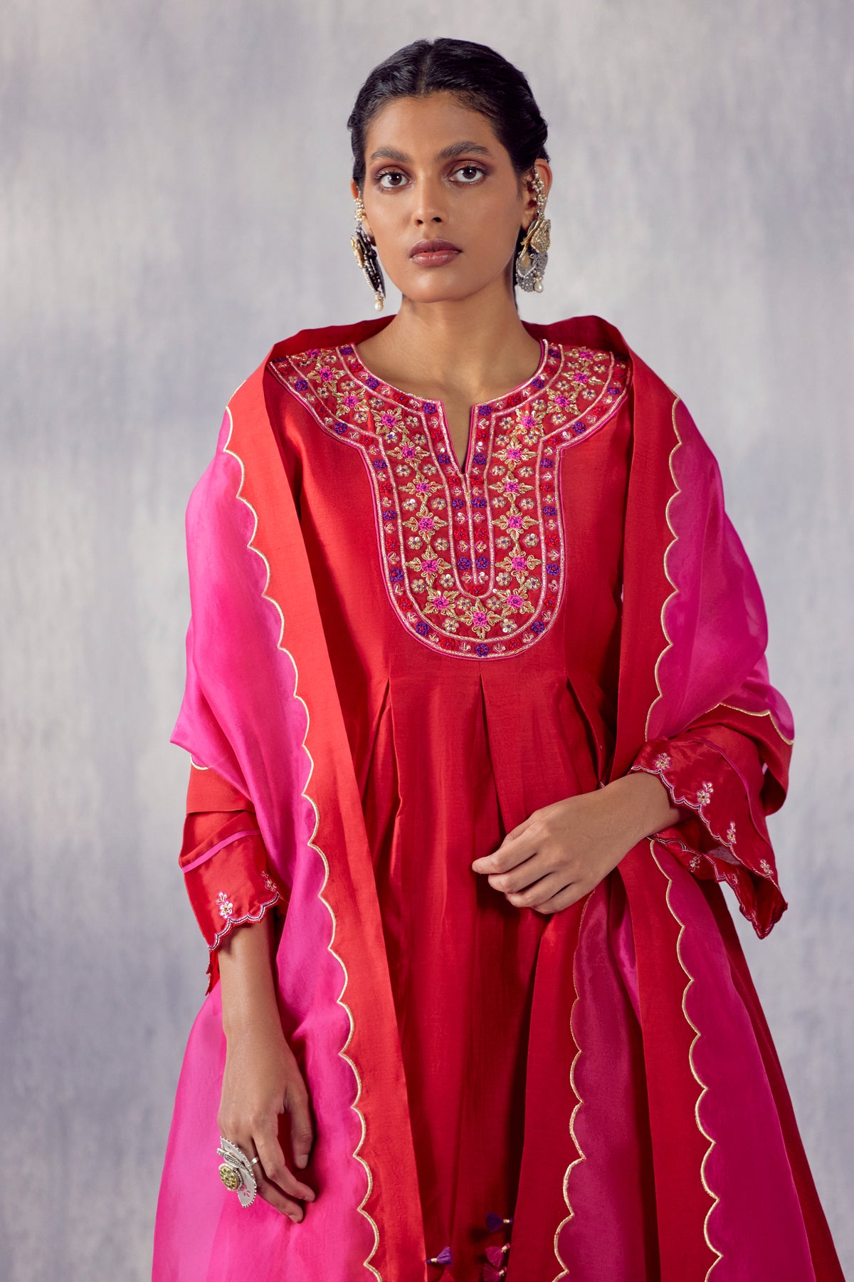 Gulnaaz Red Kurta Set