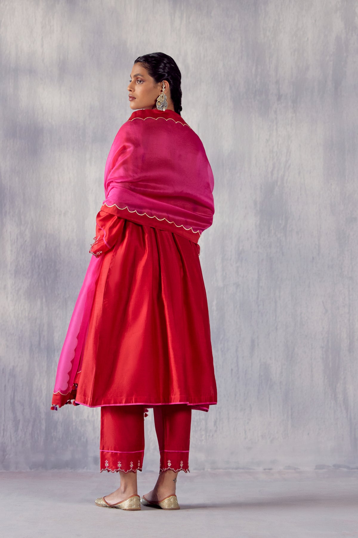 Gulnaaz Red Kurta Set