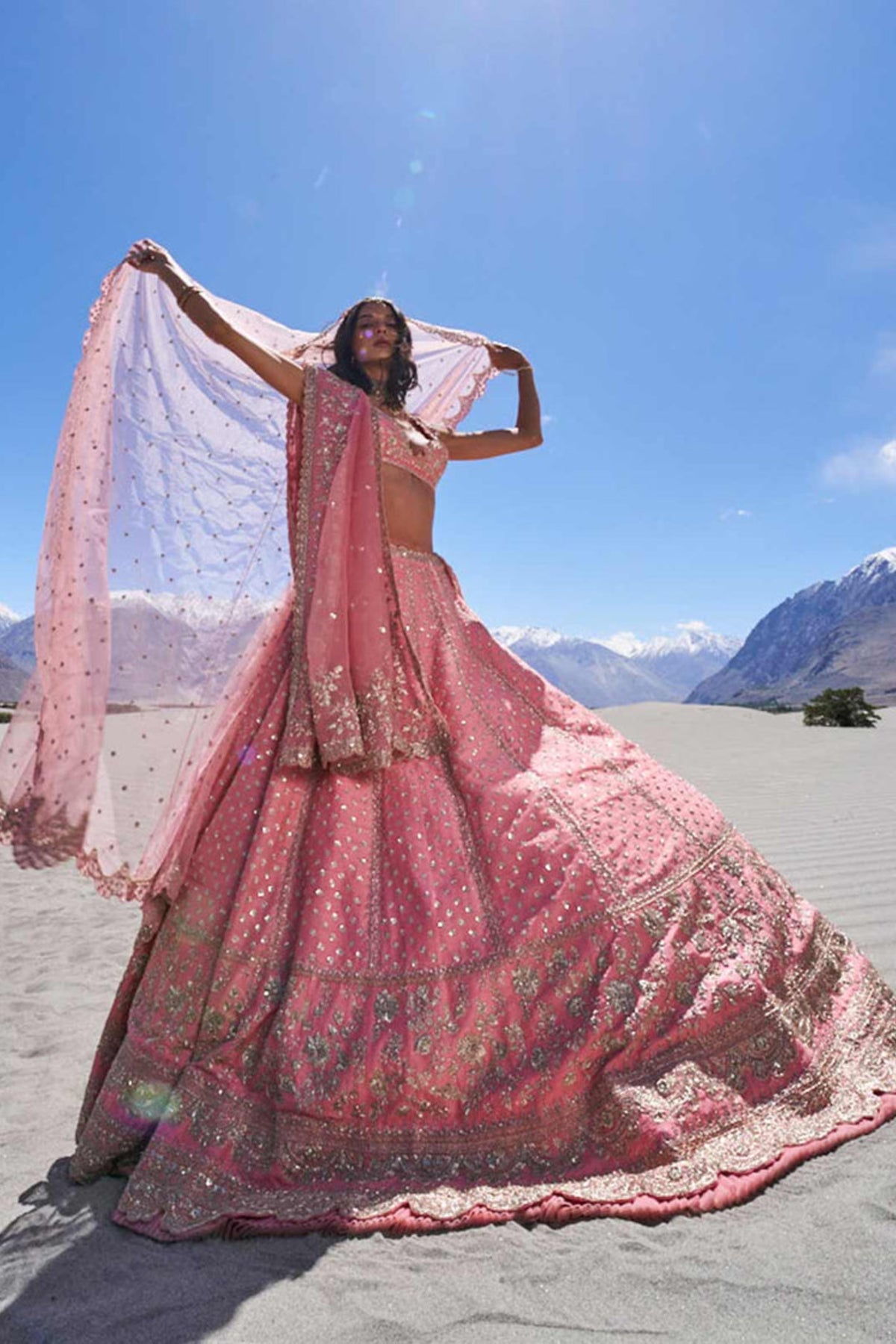 Leh Maha Lehenga Set