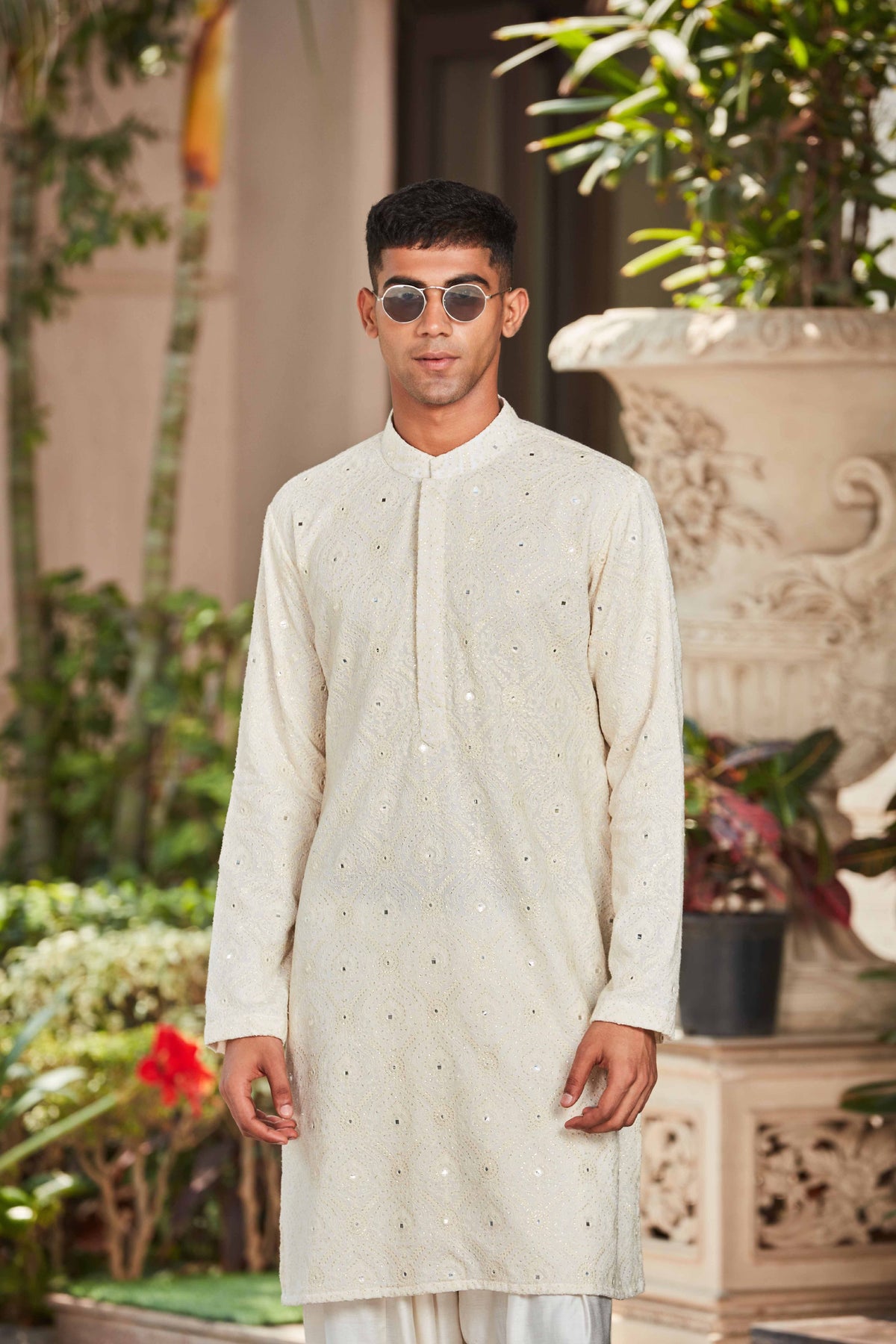 Vātsya Chikankari Kurta Set