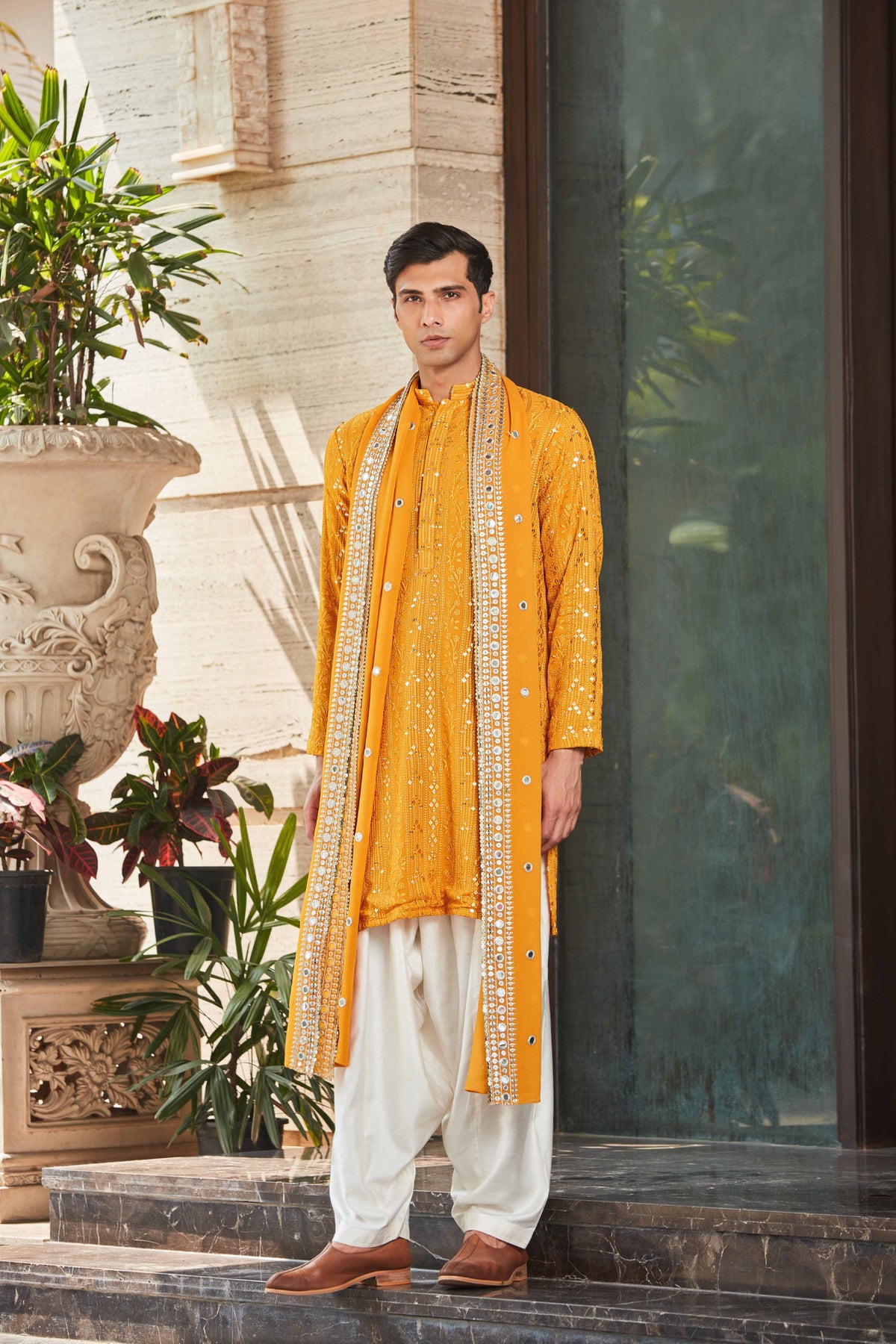 Dhruva Chikankari Kurta Set