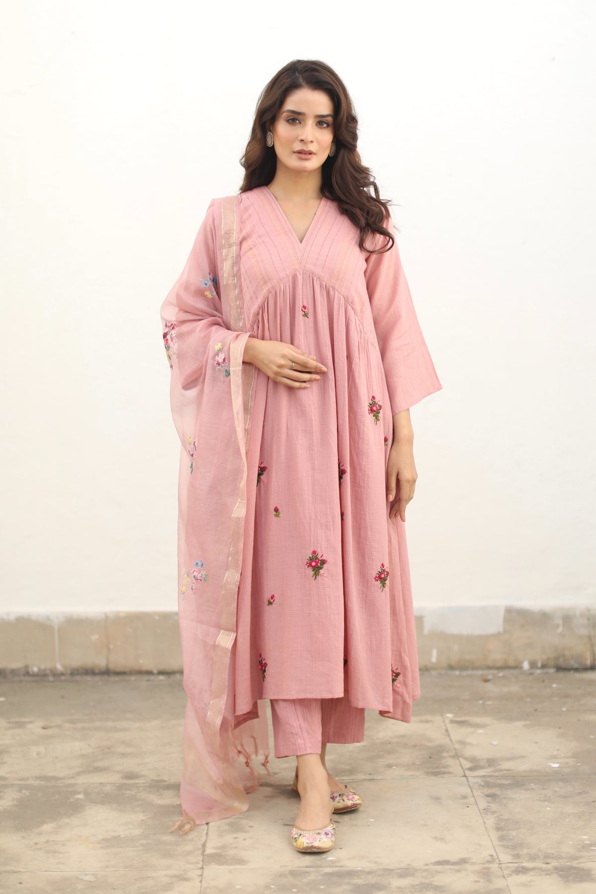 Sindh Pink Kurta Set