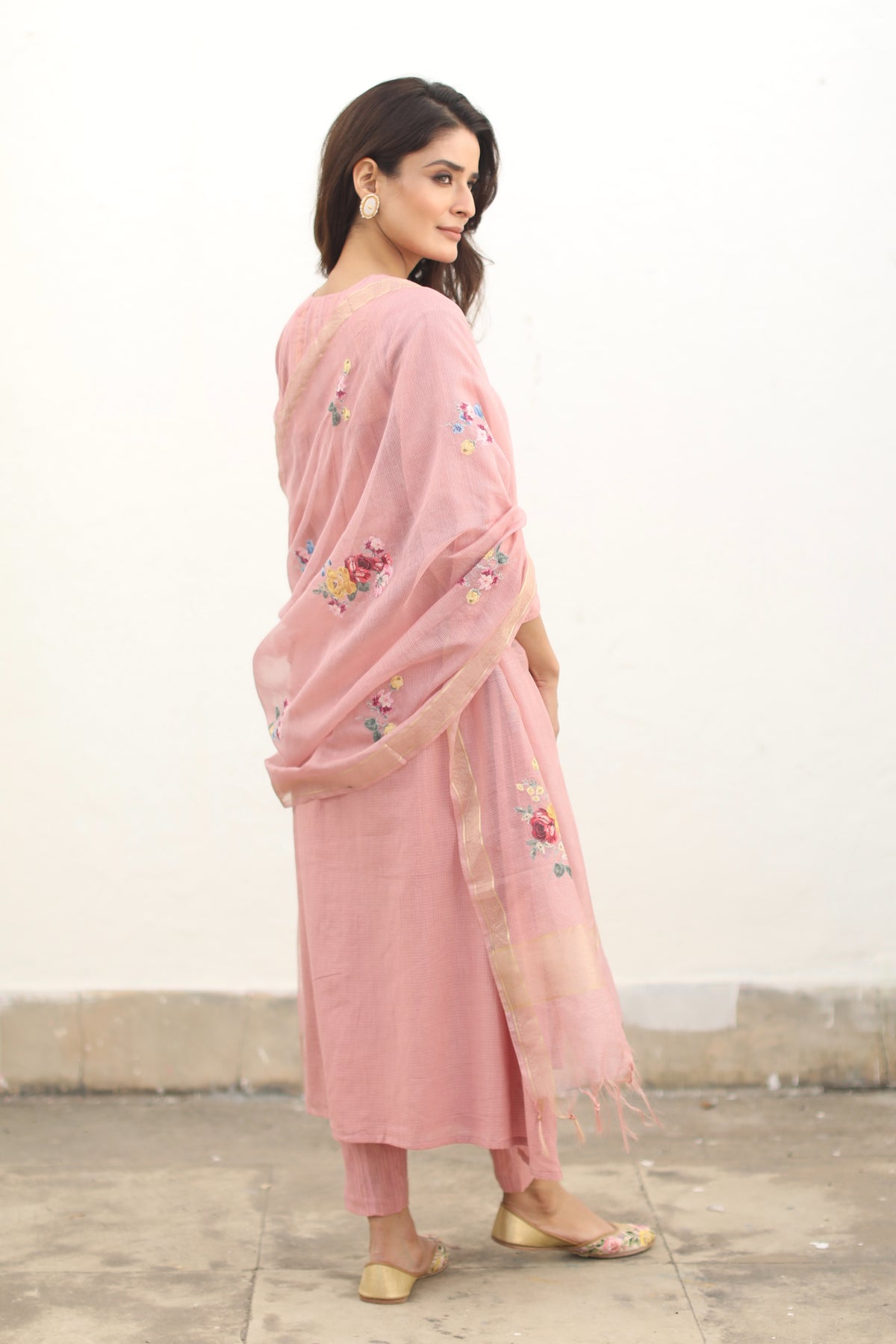Sindh Pink Kurta Set