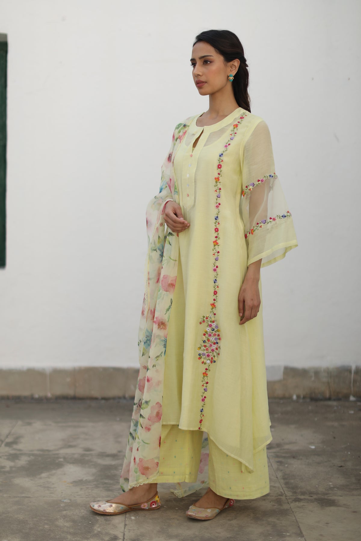 Shikara Yellow Kurta Set