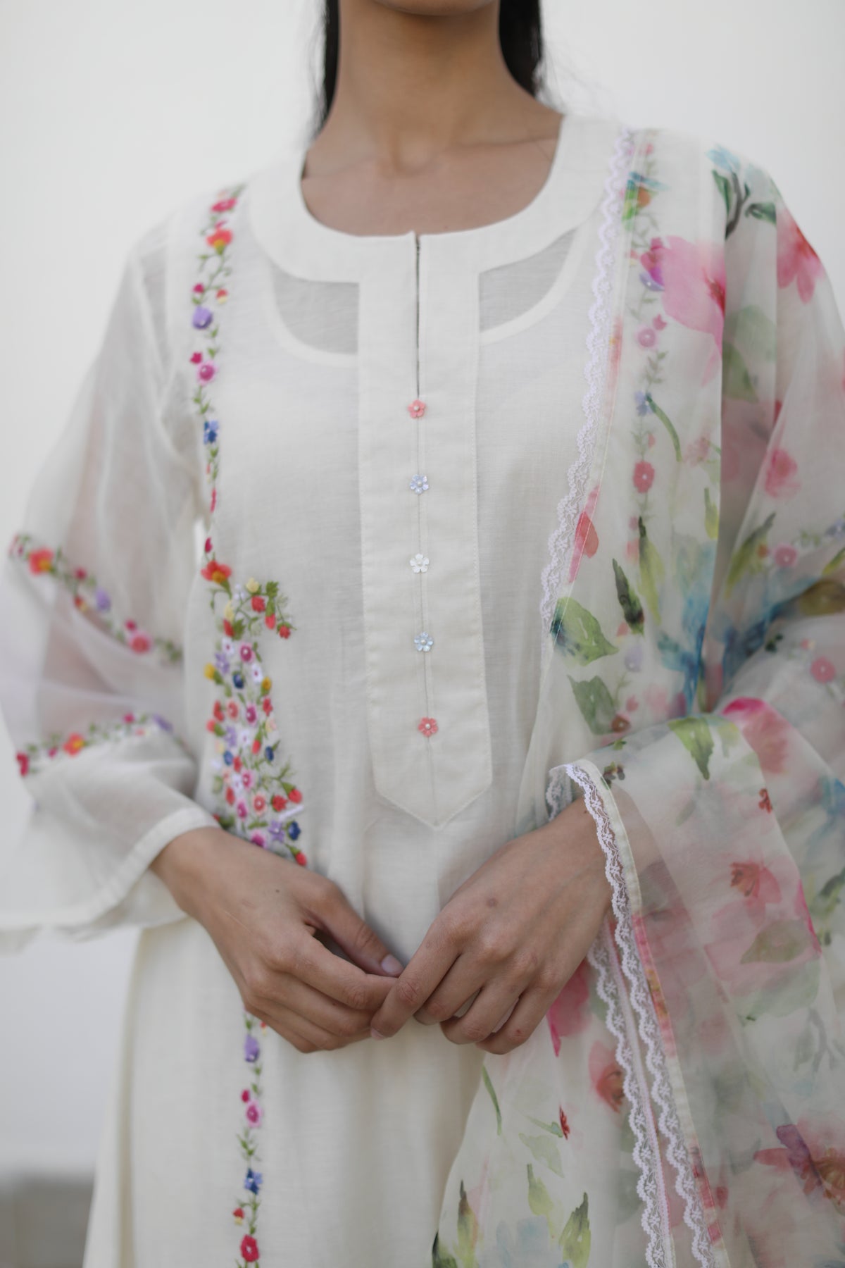 Shikaara Ivory Kurta Set
