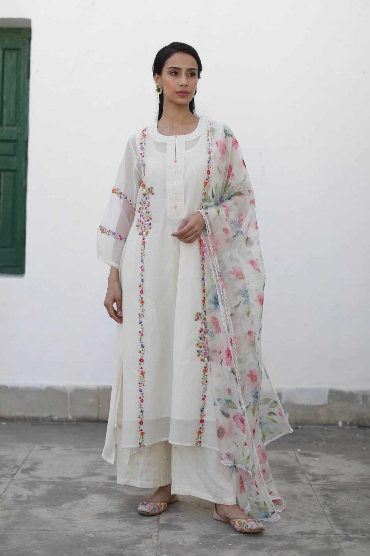 Shikaara Ivory Kurta Set