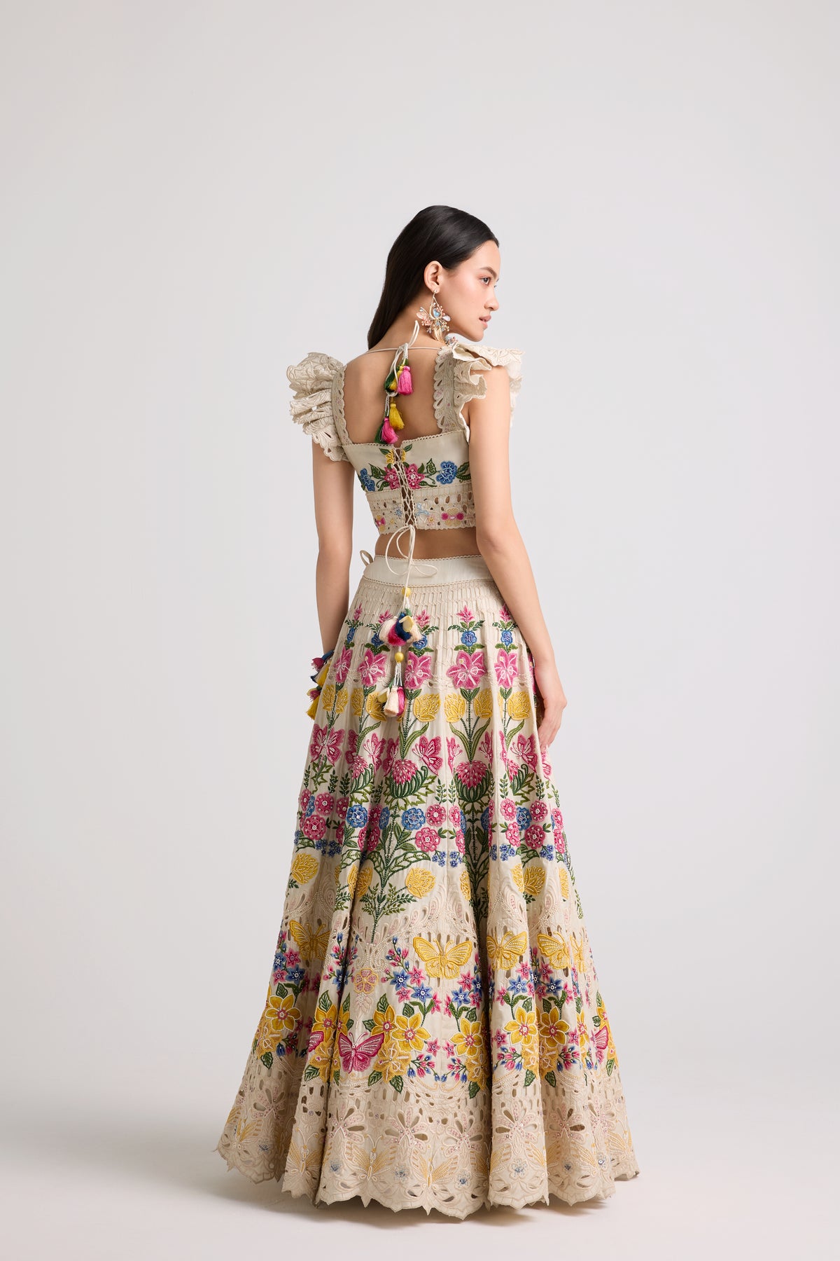 Ivory Floral Threadwork Beaded Lehenga