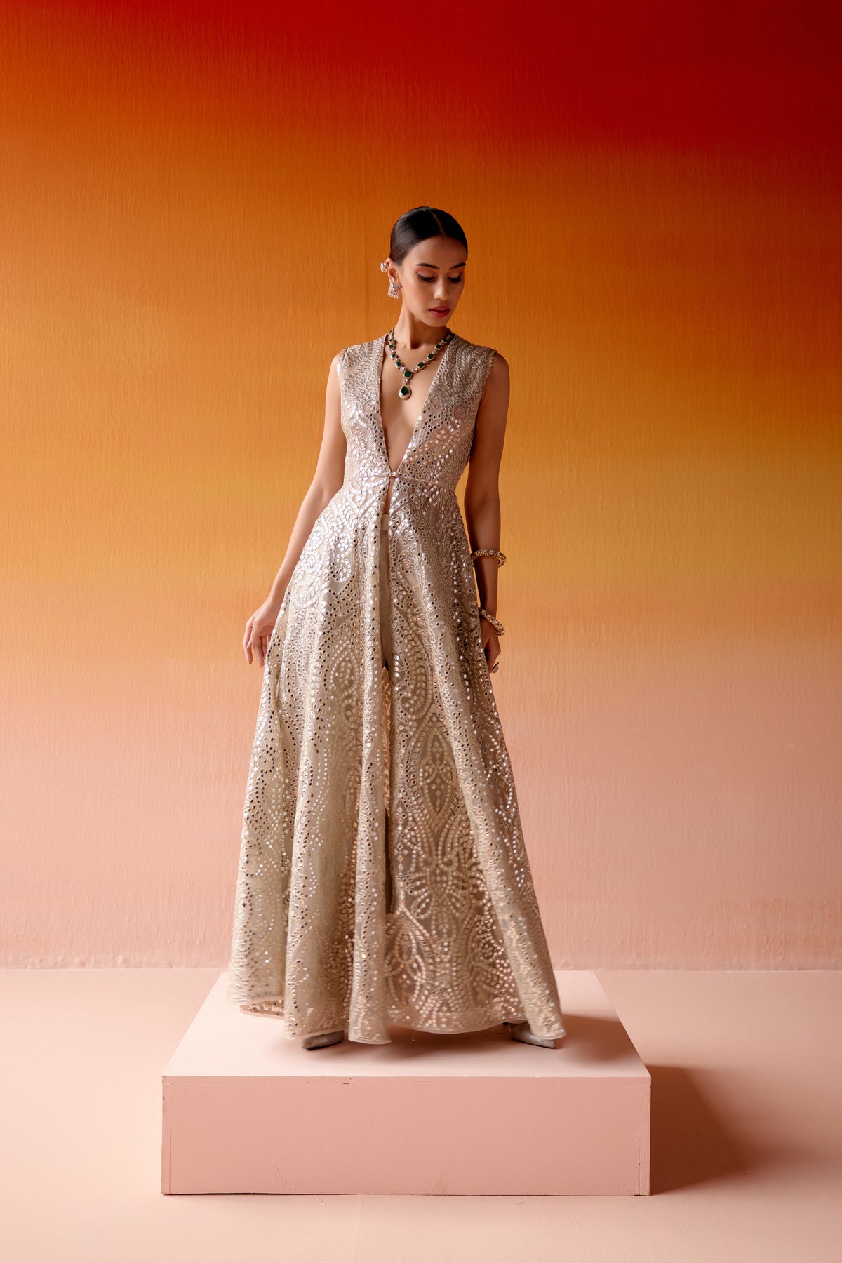 Mirror Work Sleeveless Long Jacket