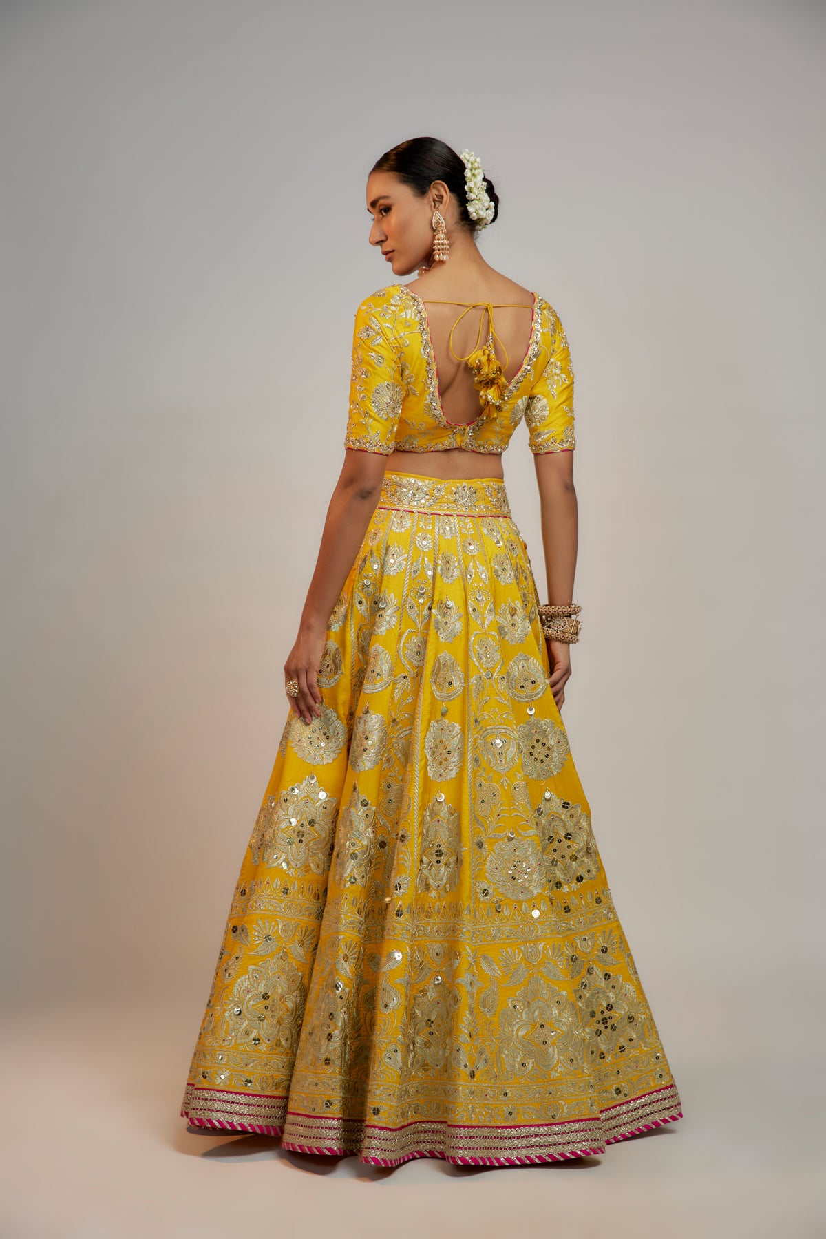 Anha Lehenga Set