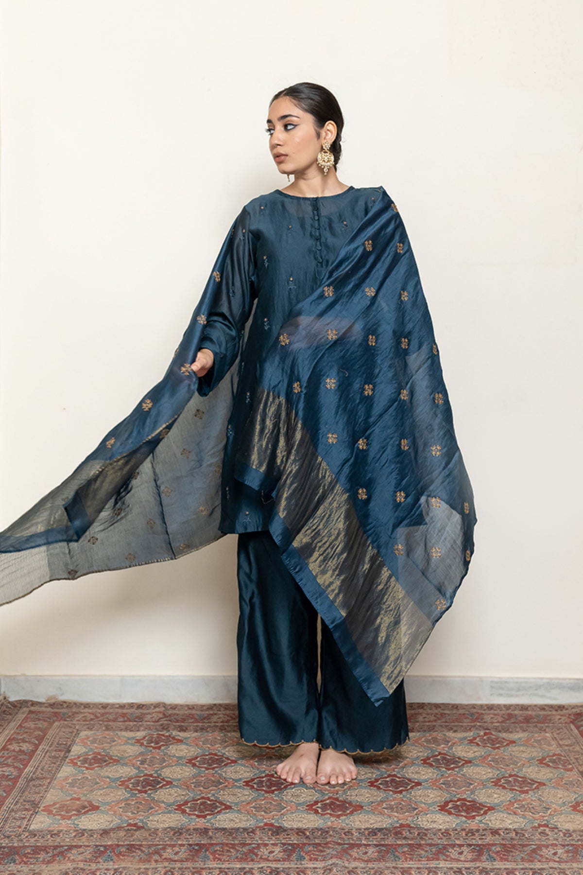 Roohi Kalidaar Kurta With Dupatta