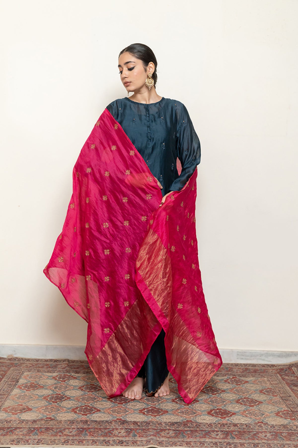 Rani Pink Hoor Odhani