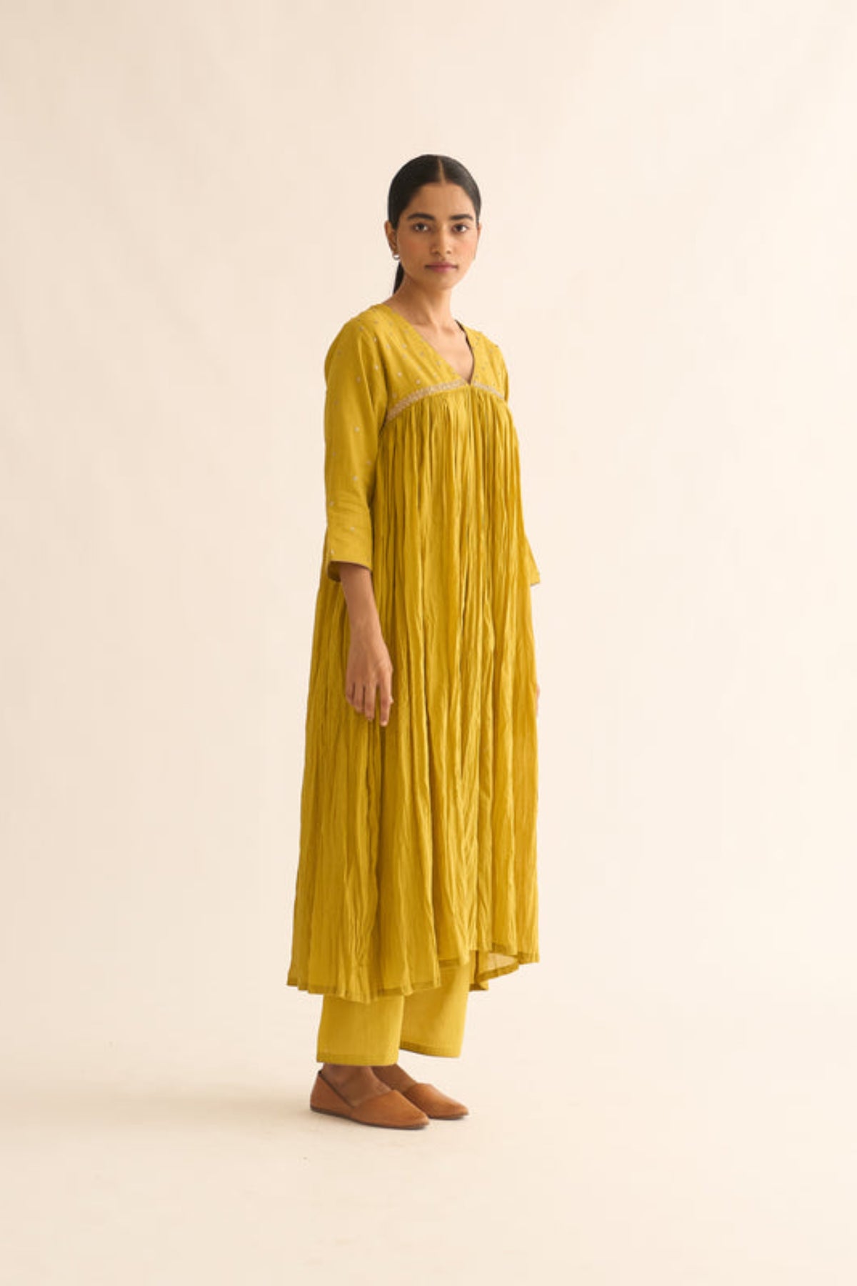 Mrinal Lemon Green Kurta Set