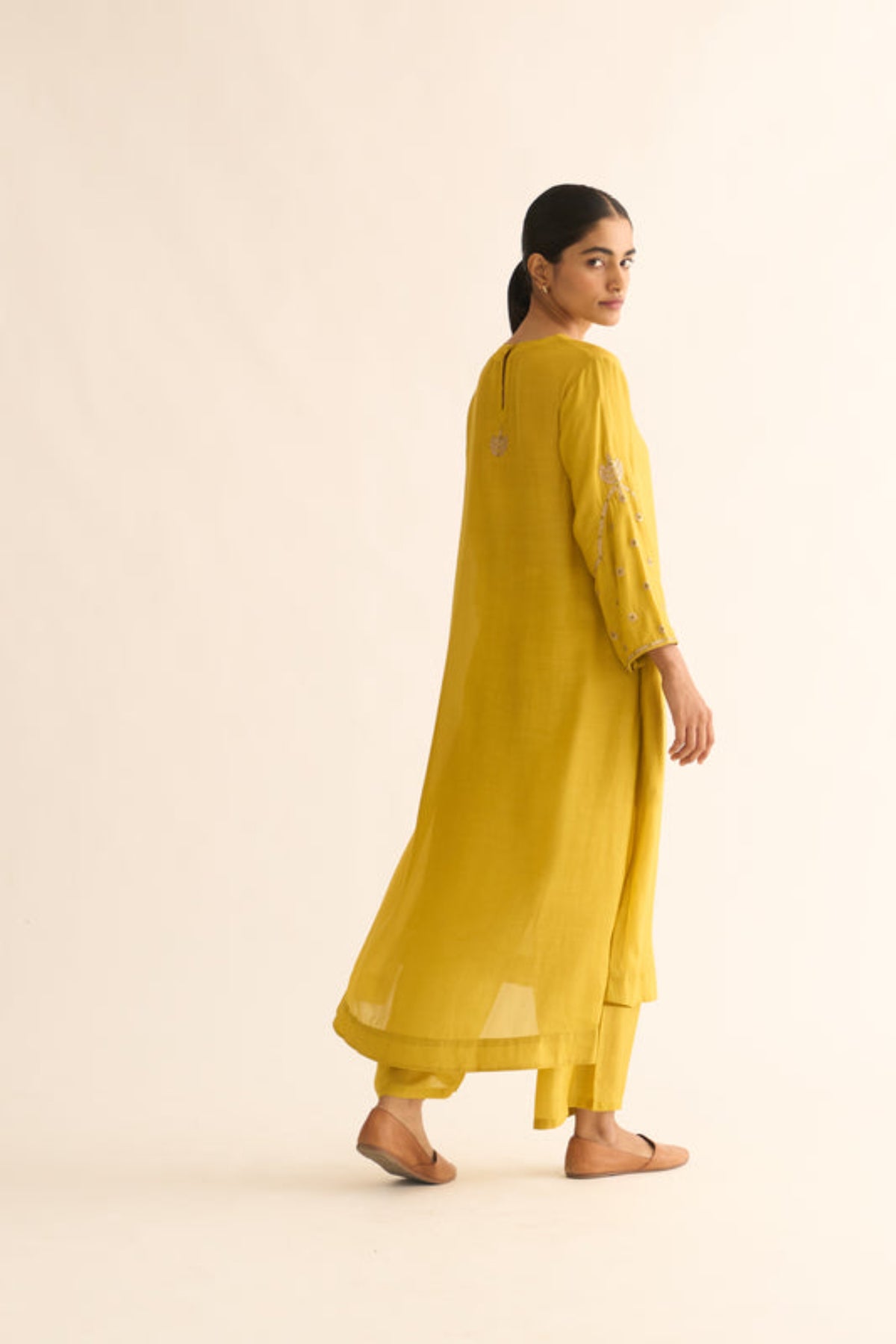 Ambily Lemon Green Kurta Set