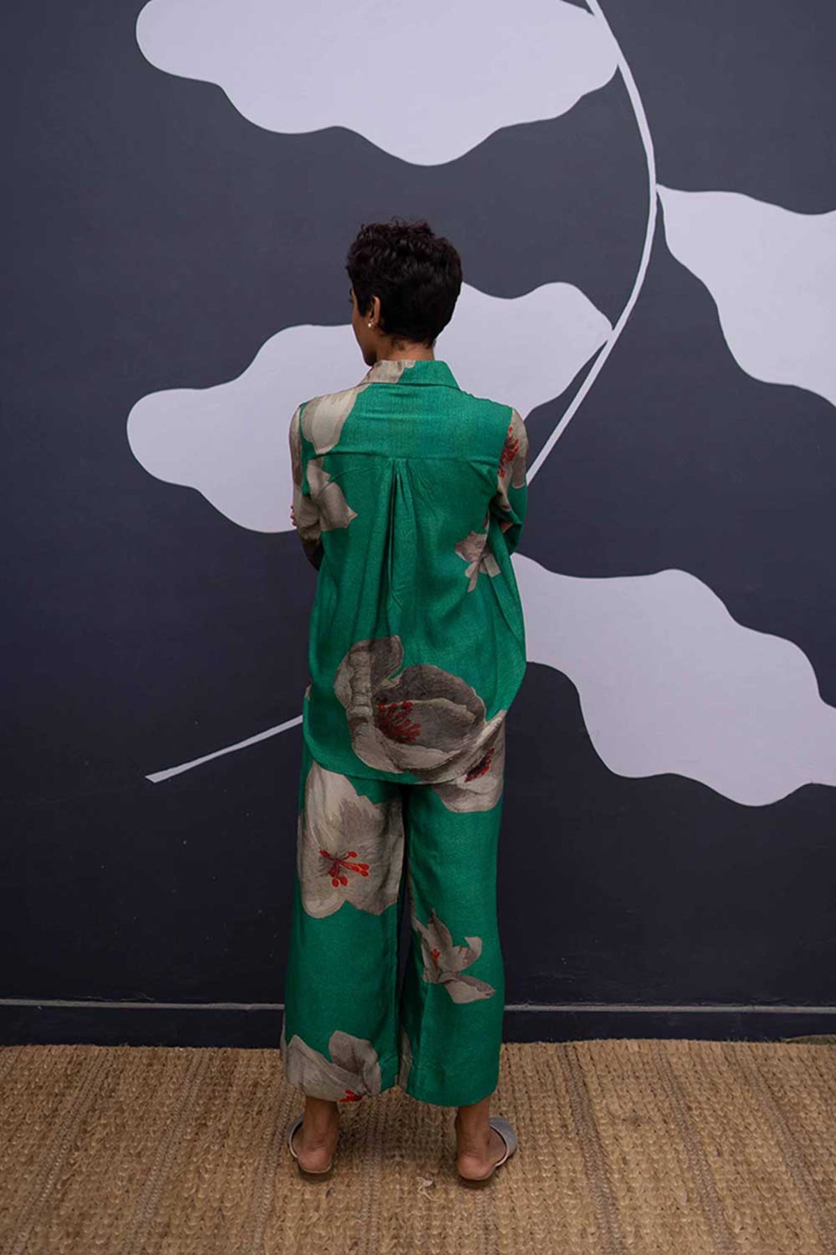 White poppies co-ord