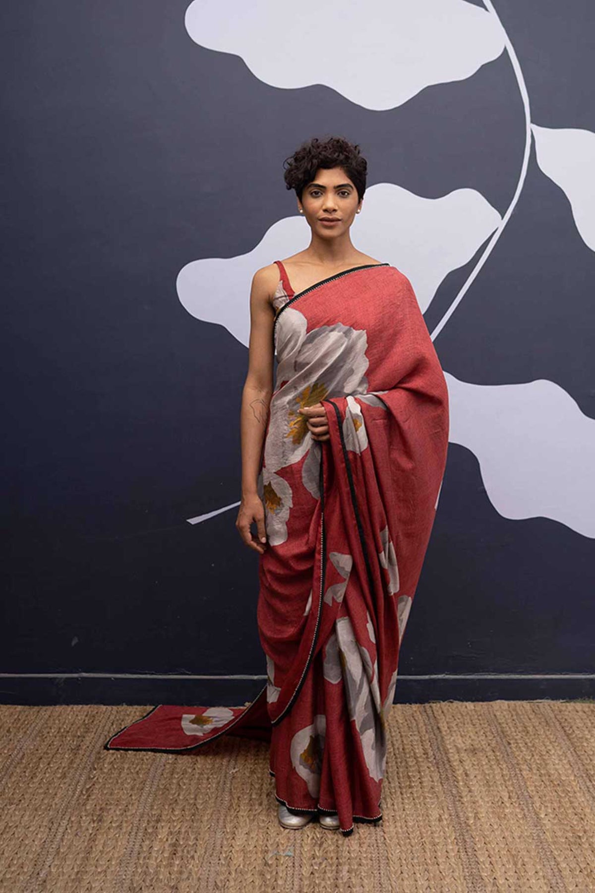 Red poppies saree